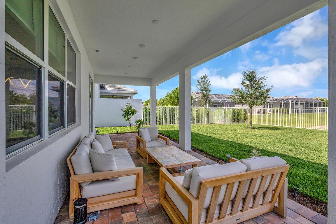 5322 Yellow Water Lily Court