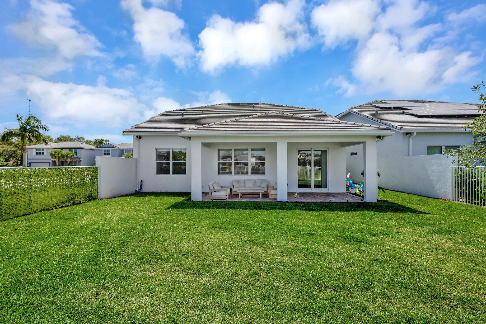 5322 Yellow Water Lily Court