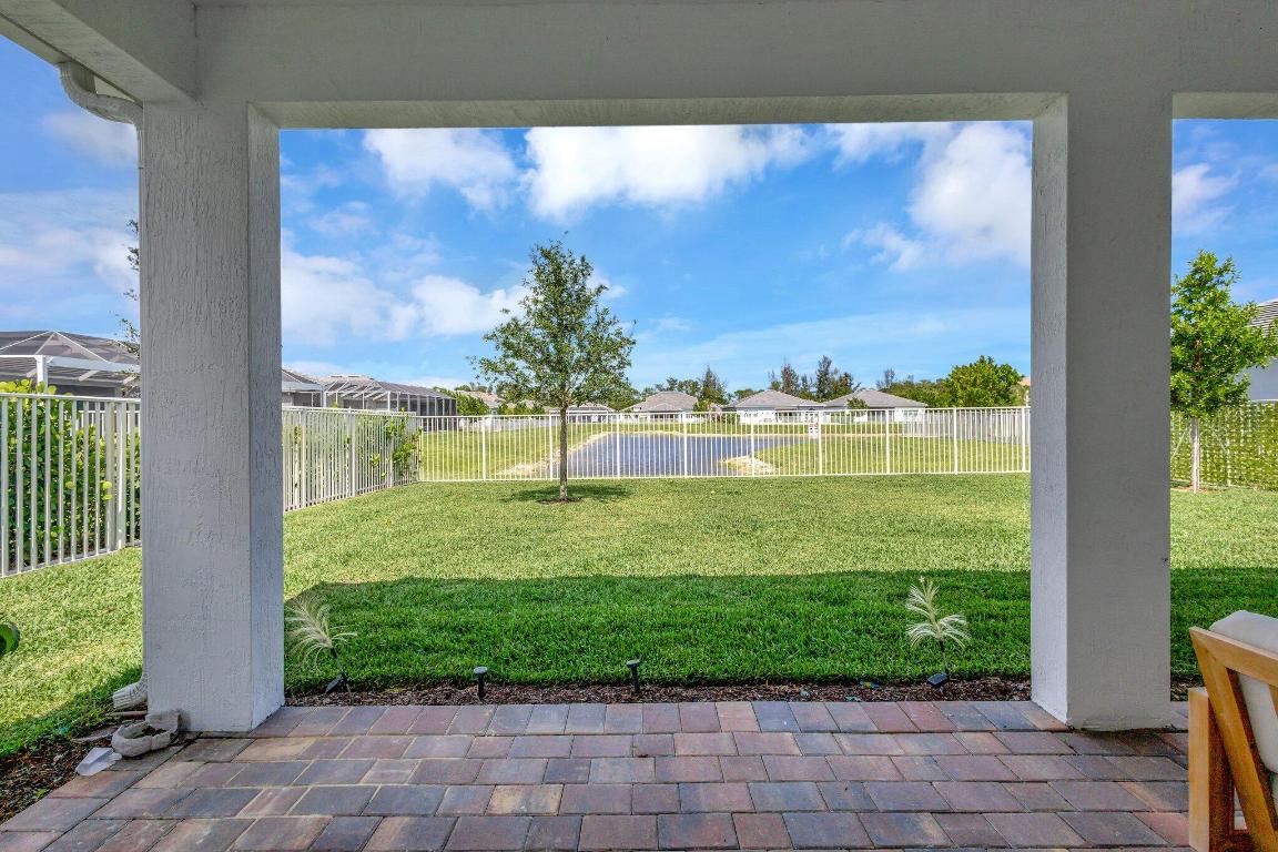 5322 Yellow Water Lily Court