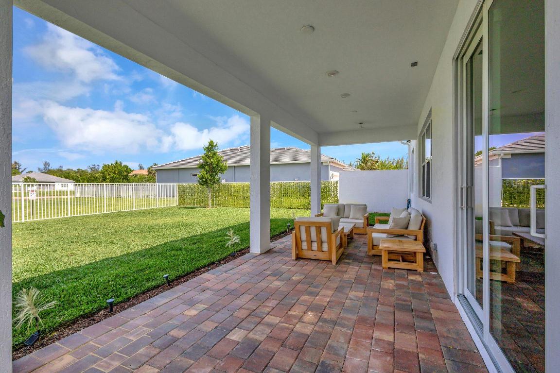 5322 Yellow Water Lily Court