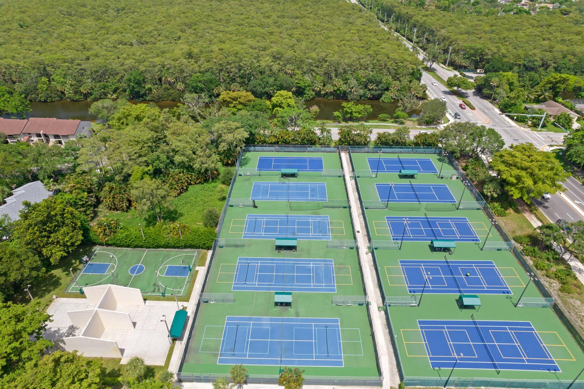 4300 NW 30th Street 142