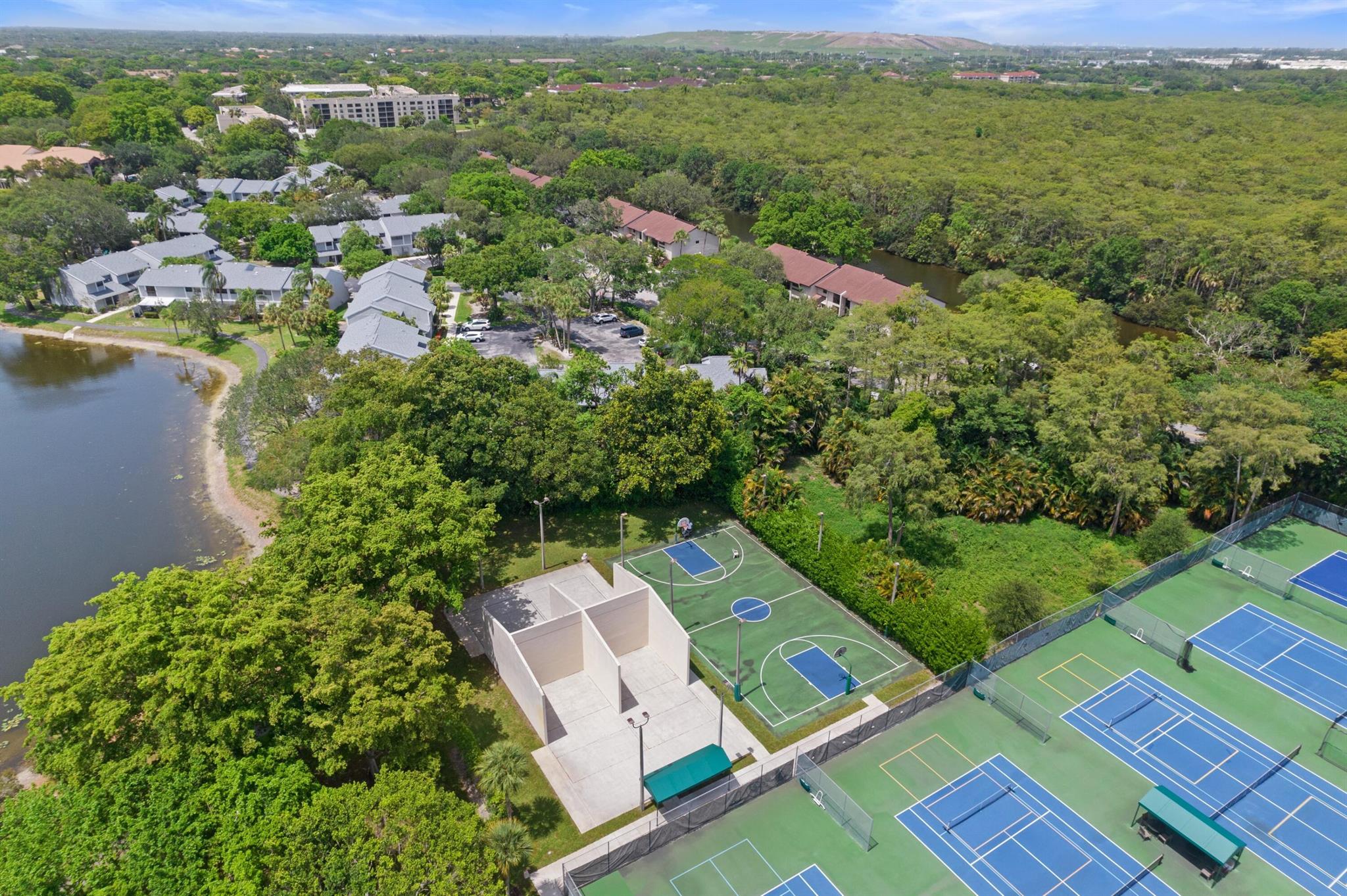 4300 NW 30th Street 142