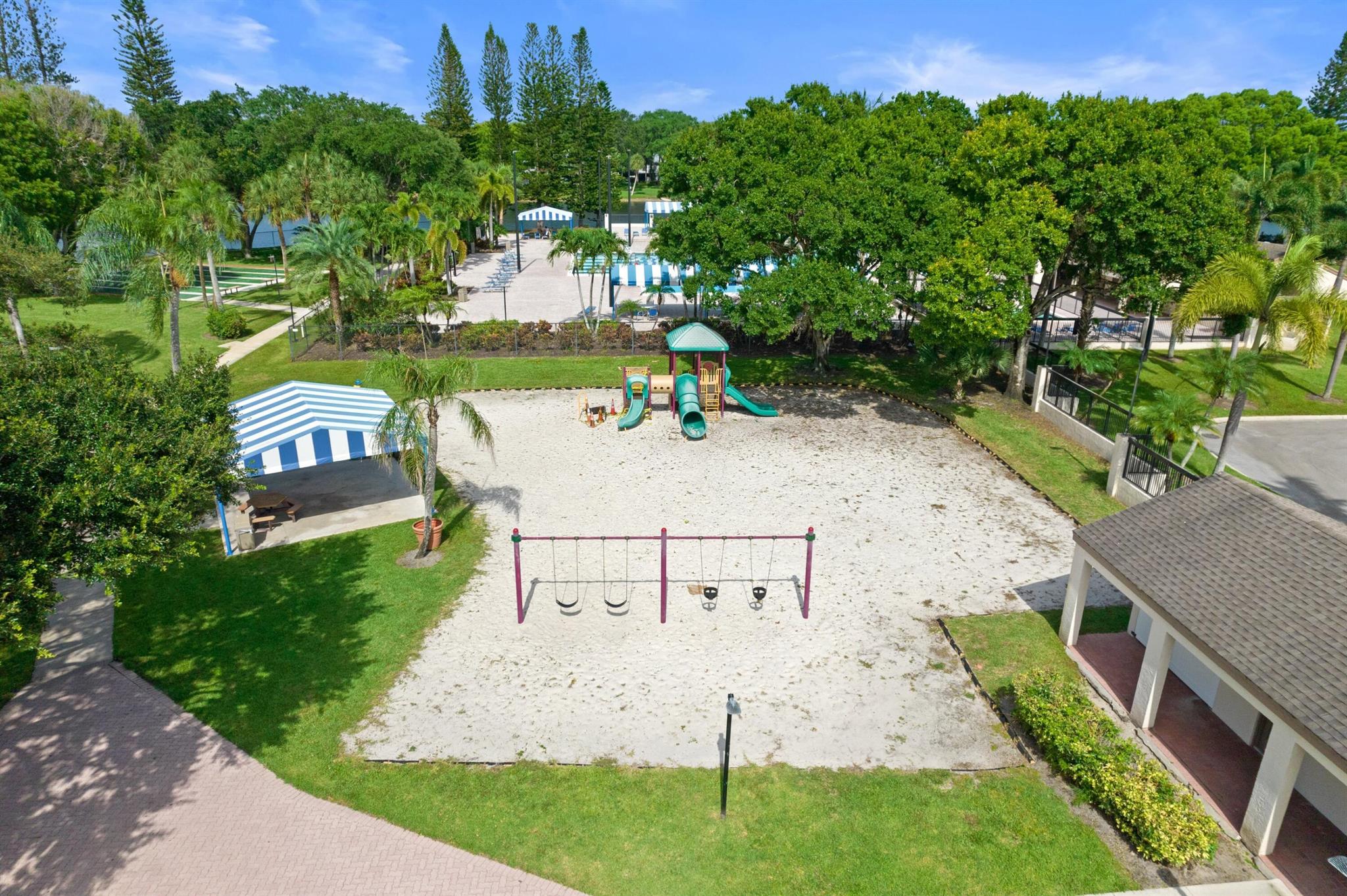 4300 NW 30th Street 142