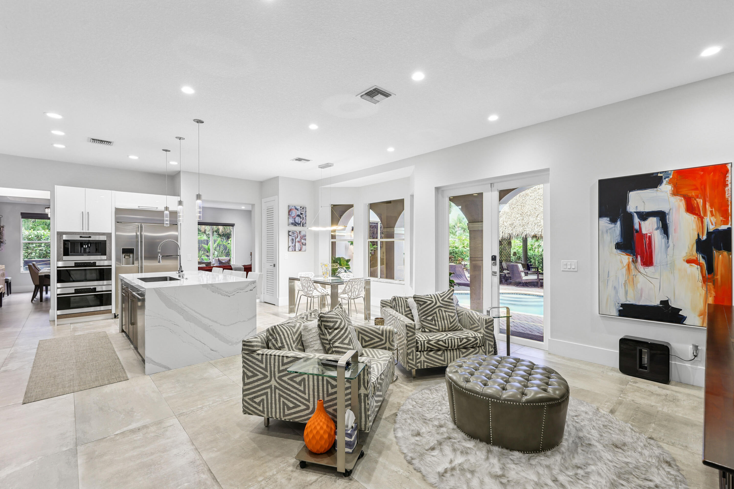 9341 Nugent Trail