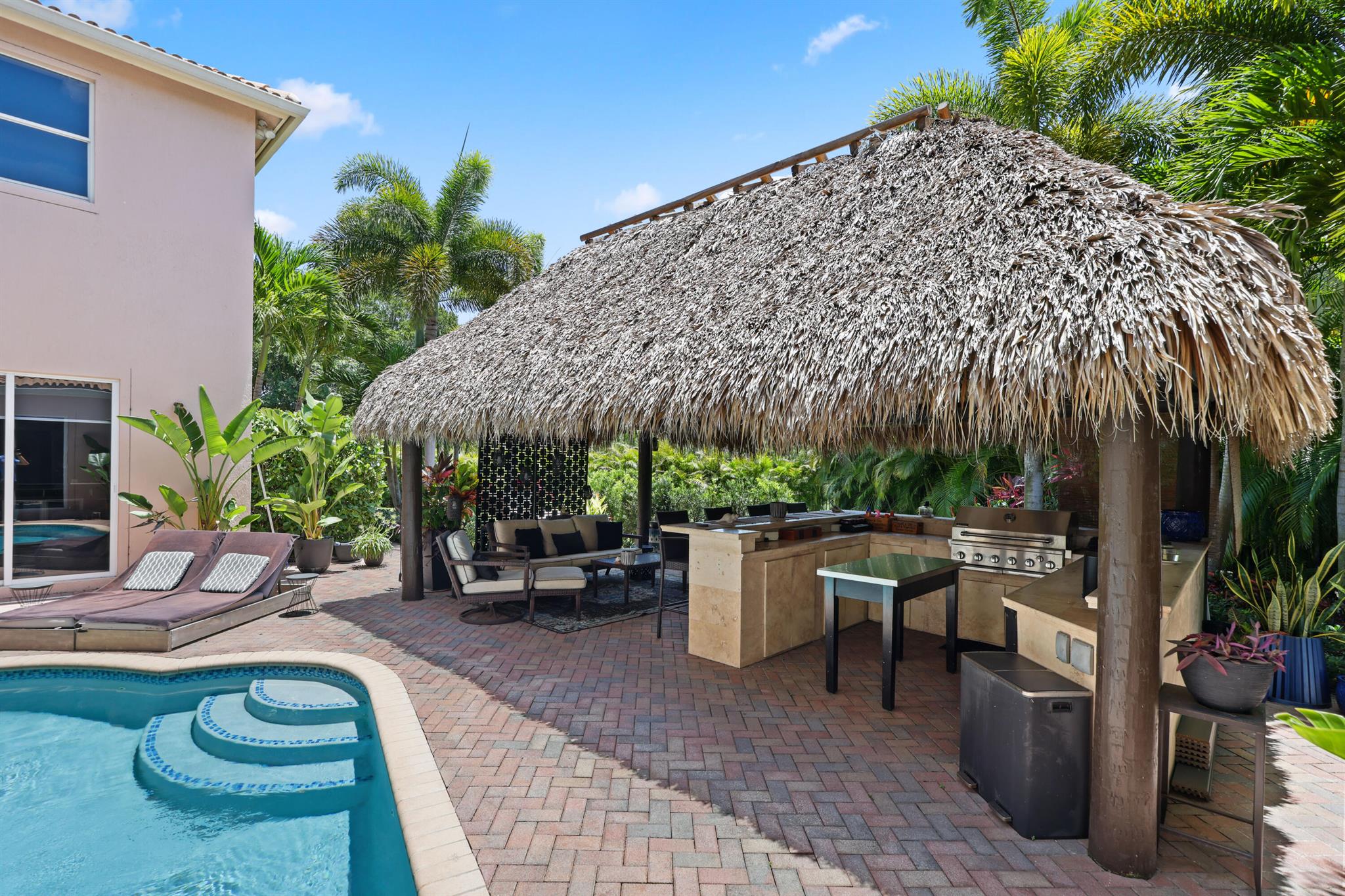 9341 Nugent Trail