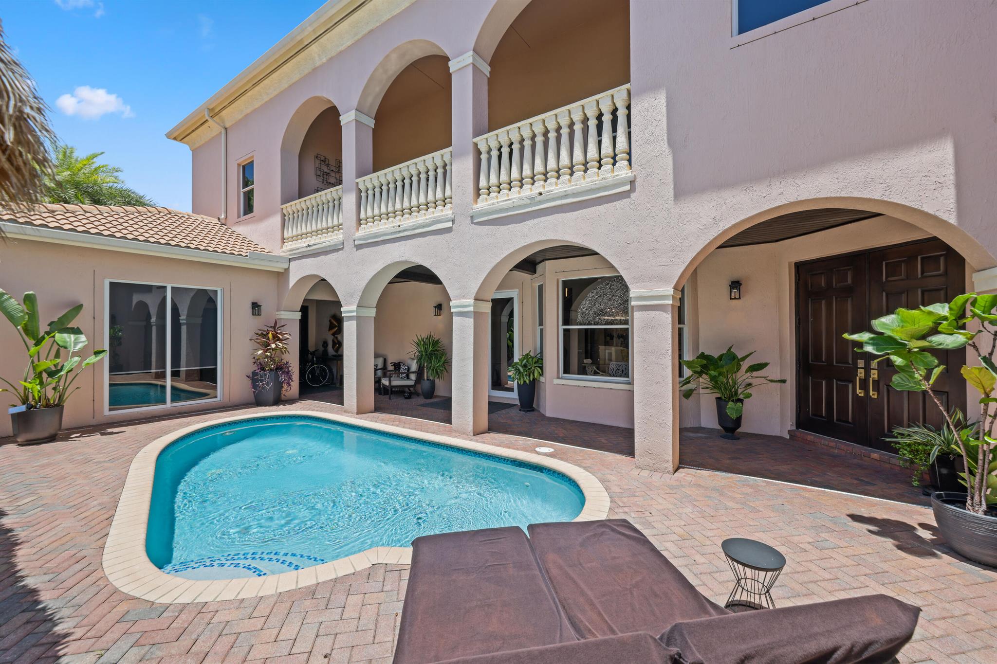 9341 Nugent Trail