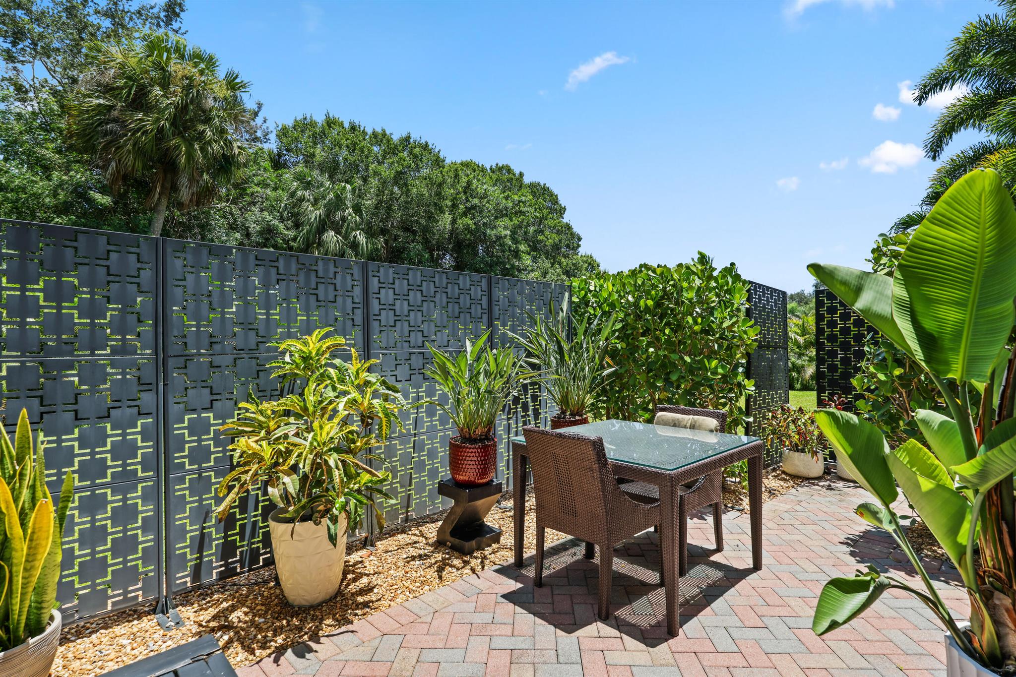 9341 Nugent Trail