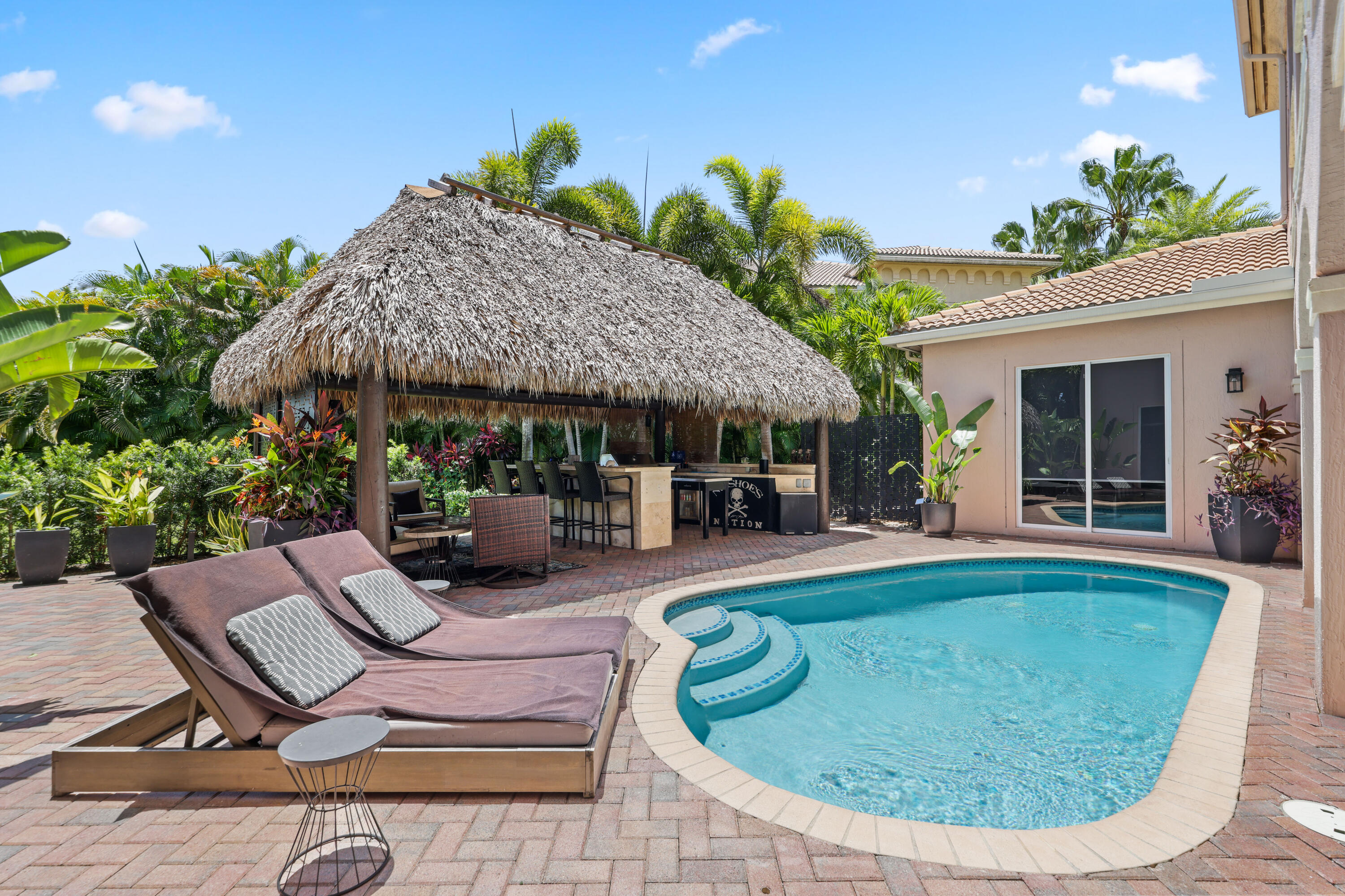 9341 Nugent Trail
