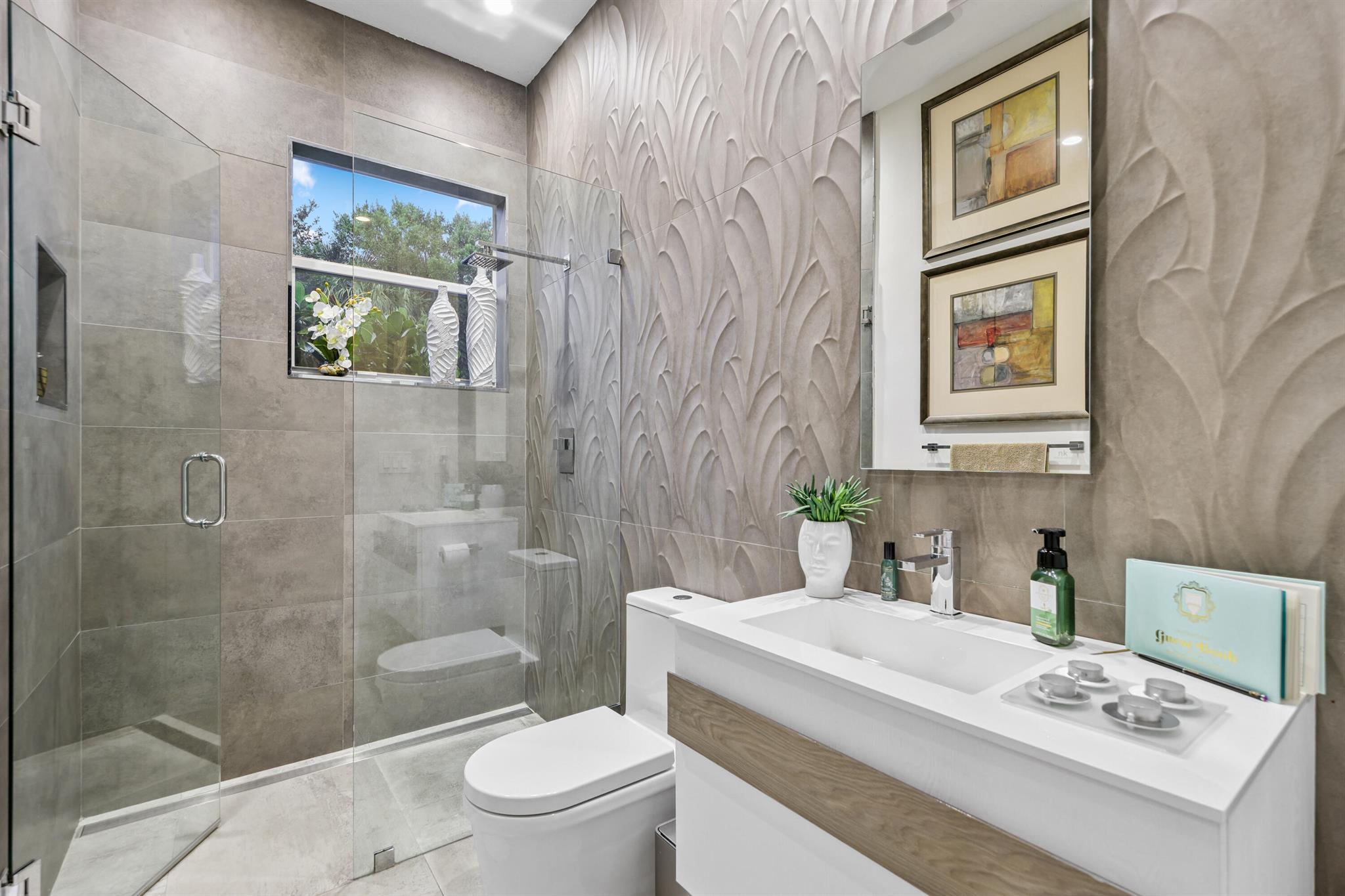 9341 Nugent Trail