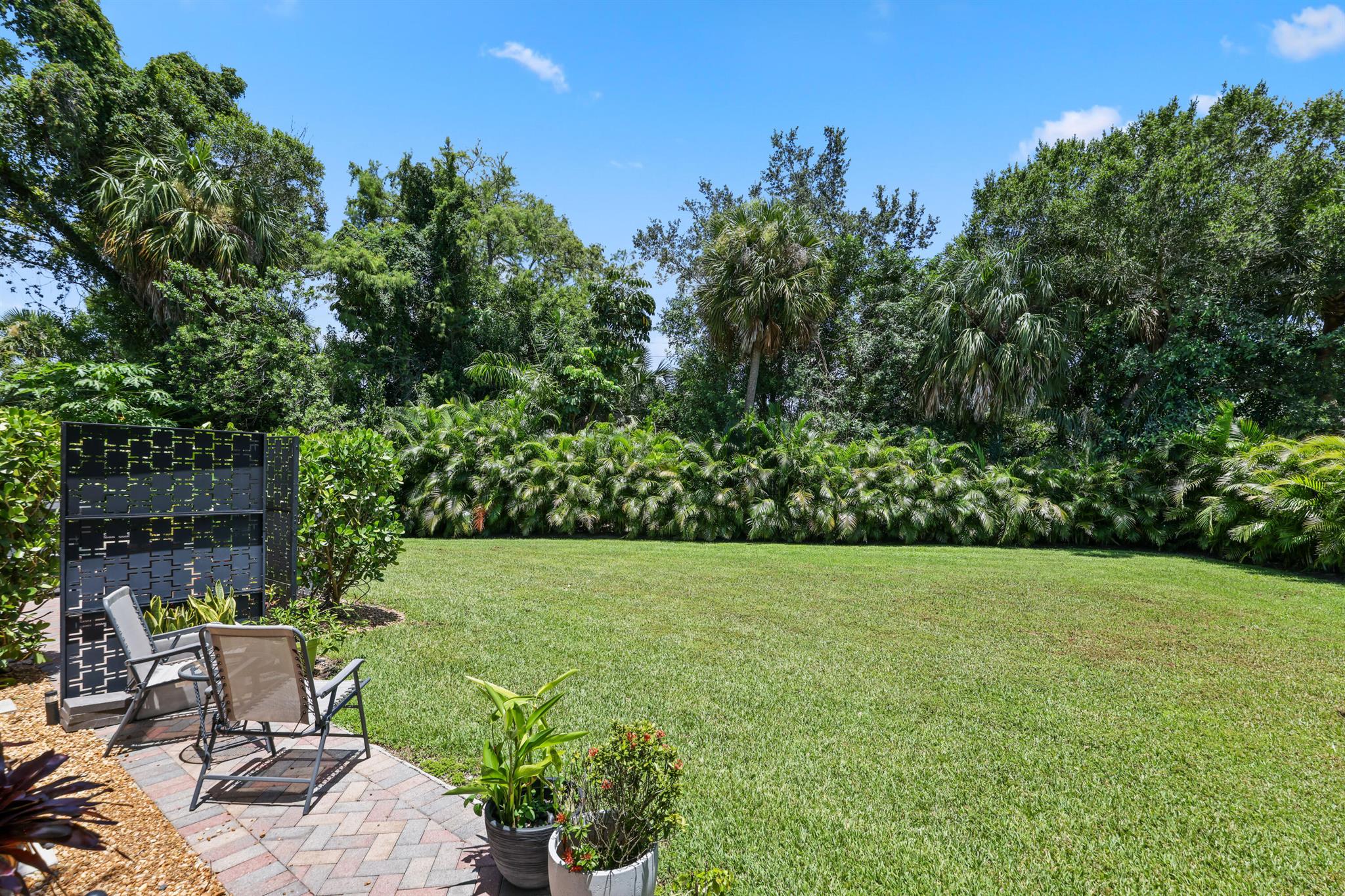 9341 Nugent Trail