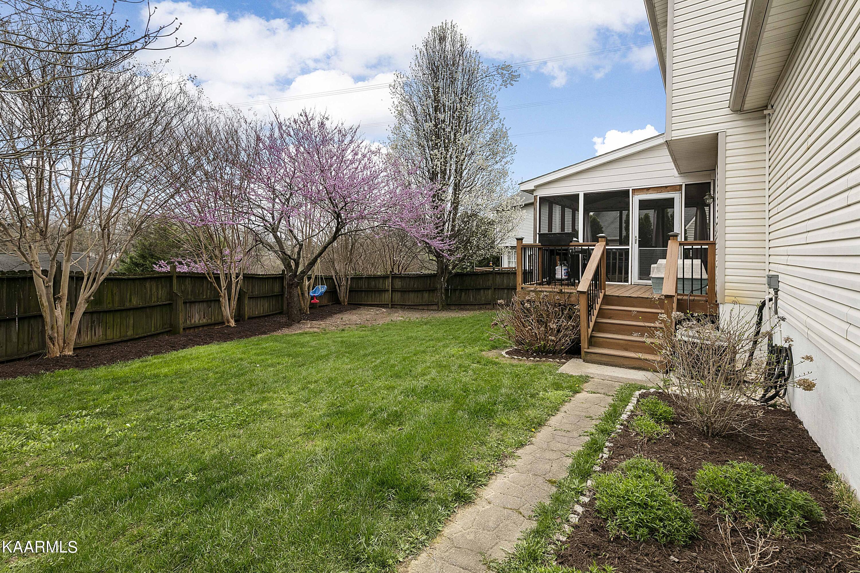 8922 Natures Pond Way