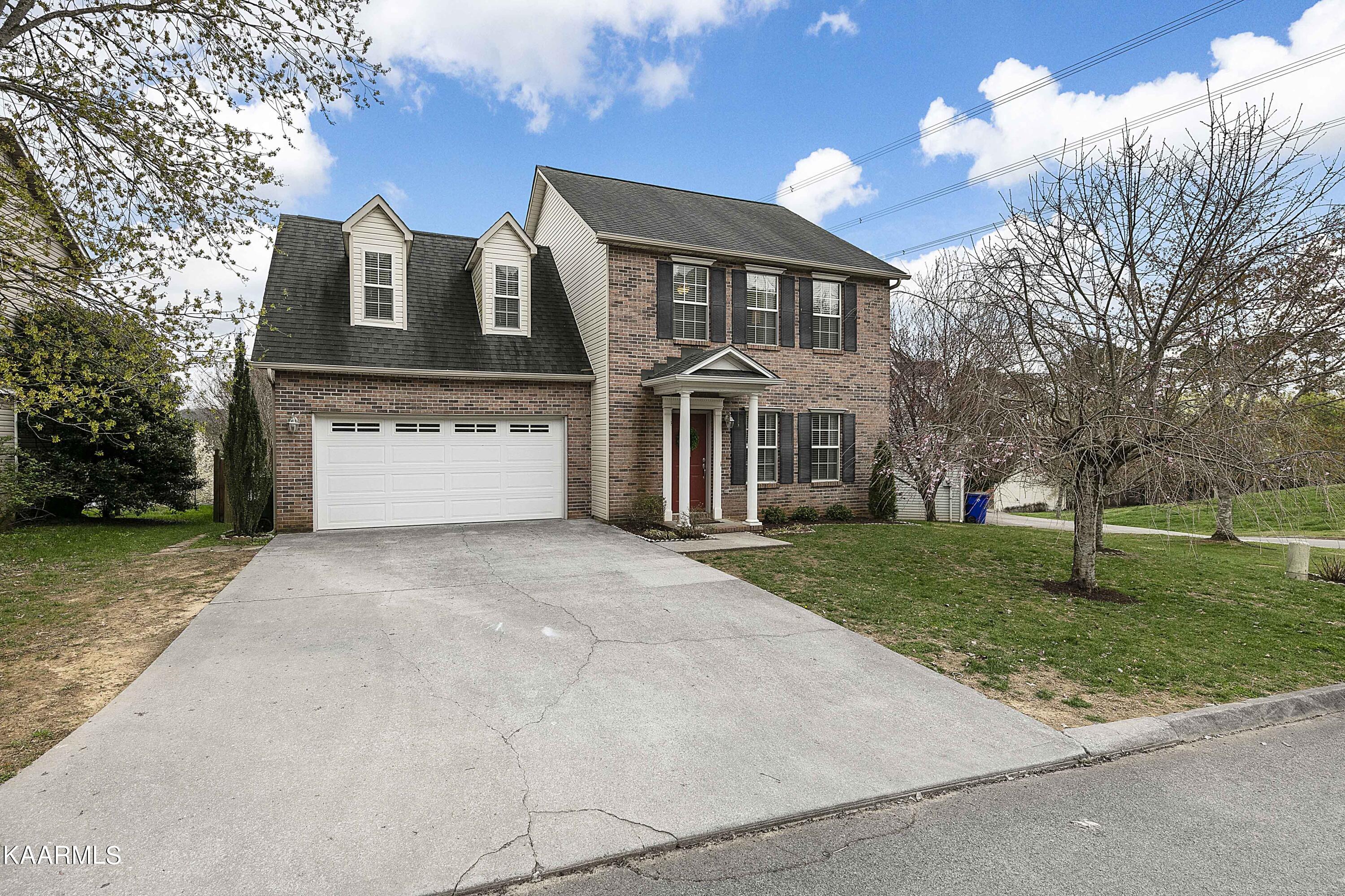 8922 Natures Pond Way