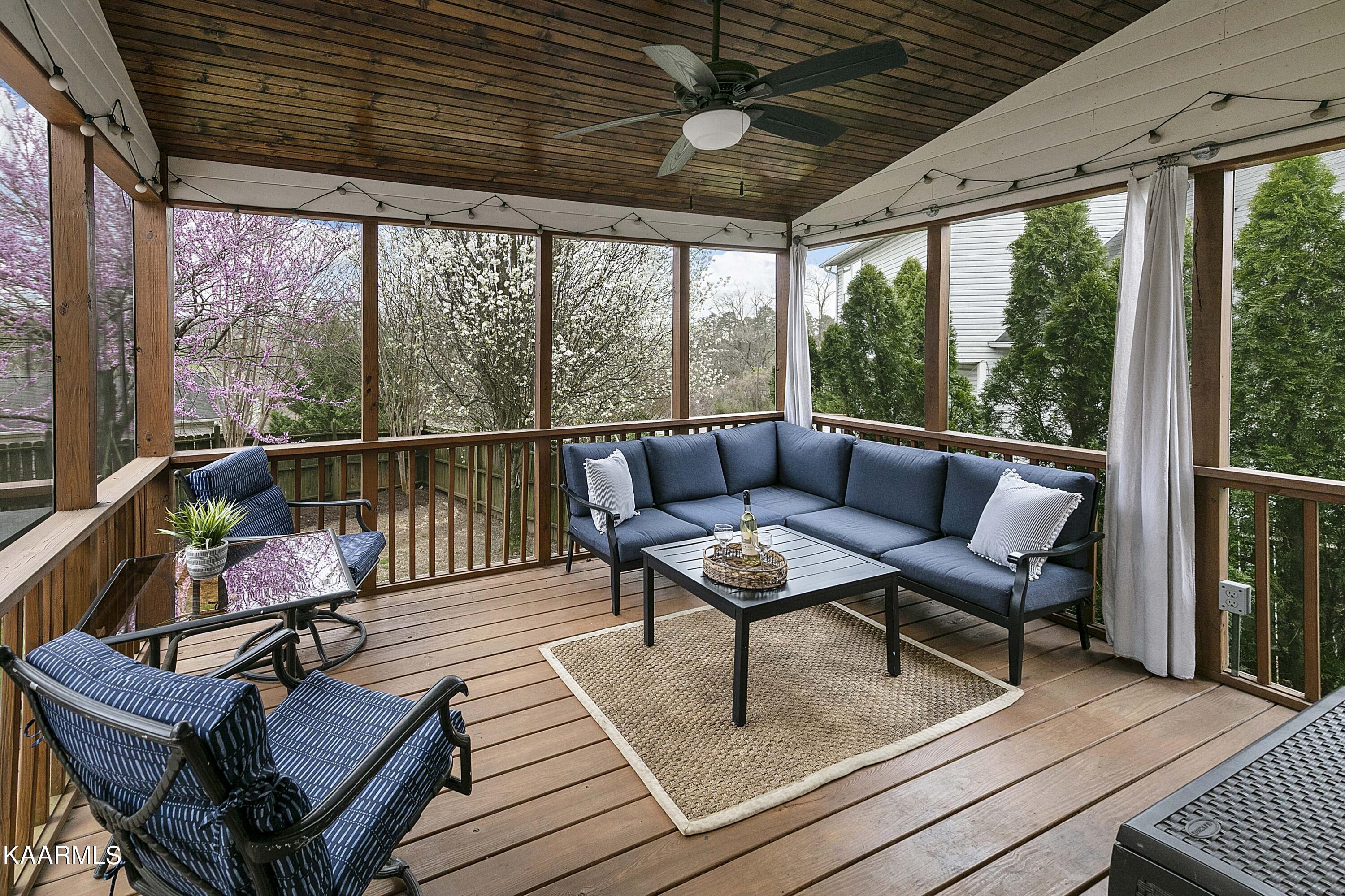 8922 Natures Pond Way