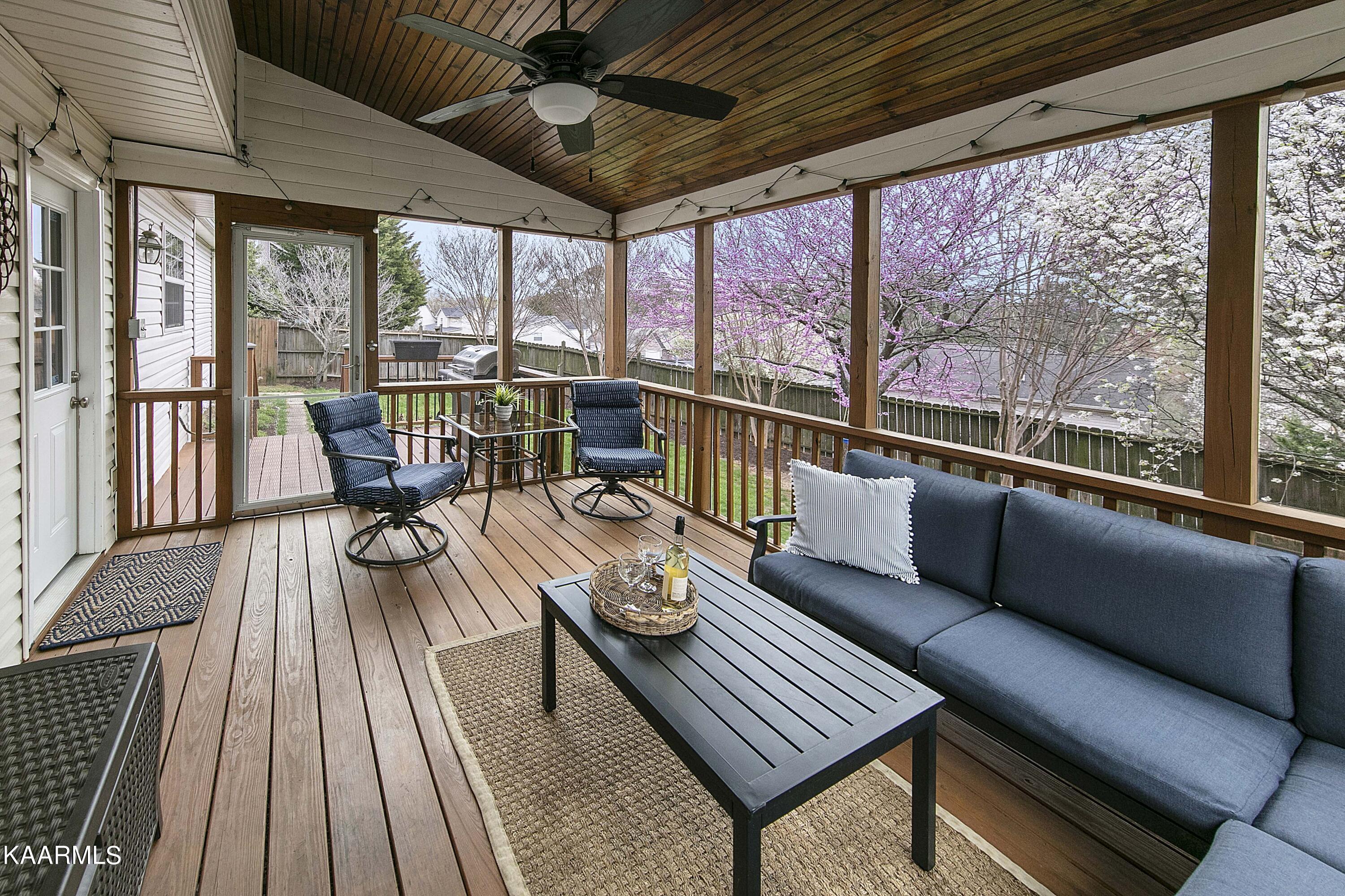 8922 Natures Pond Way