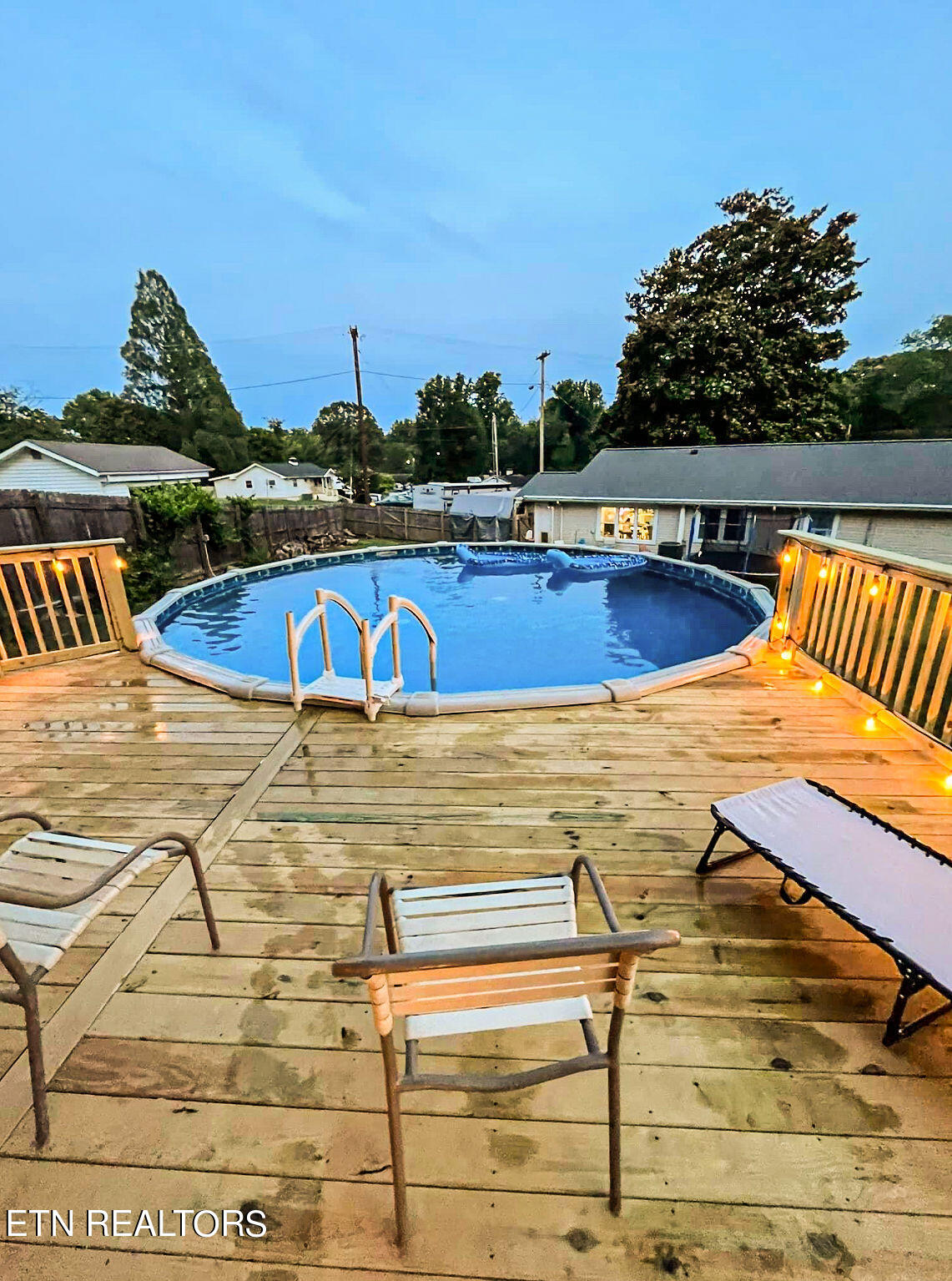 104 Hillside Rd
