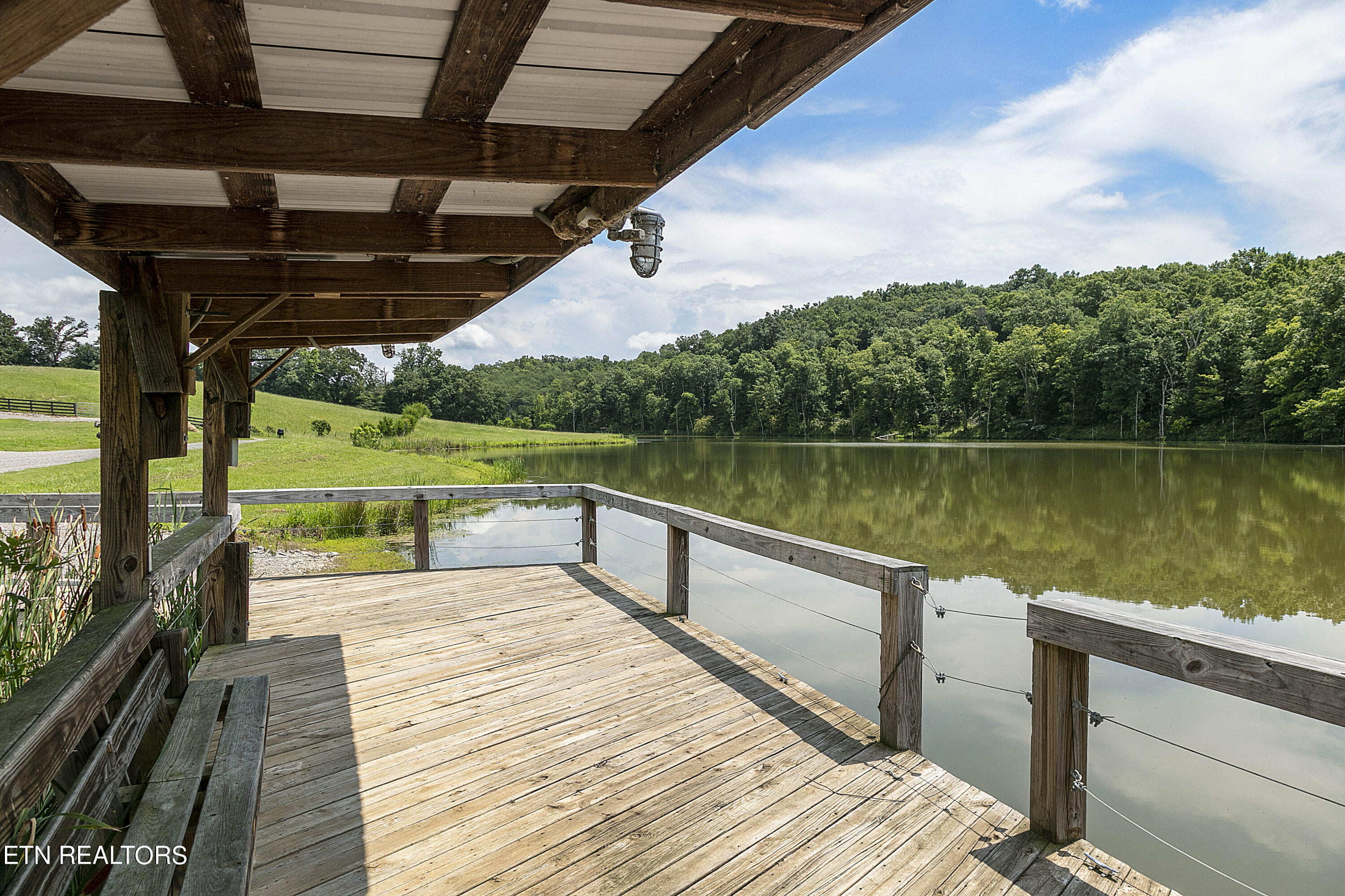 1001 Smith School Rd