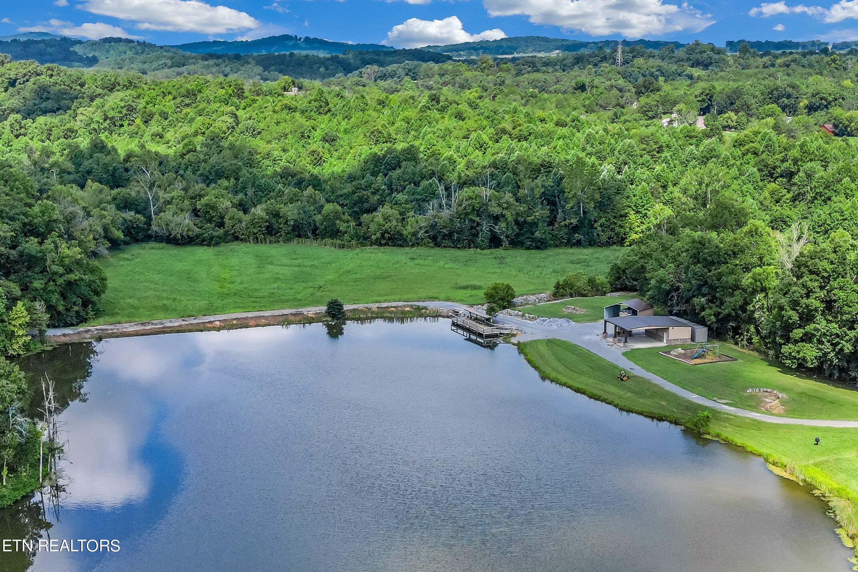 1001 Smith School Rd