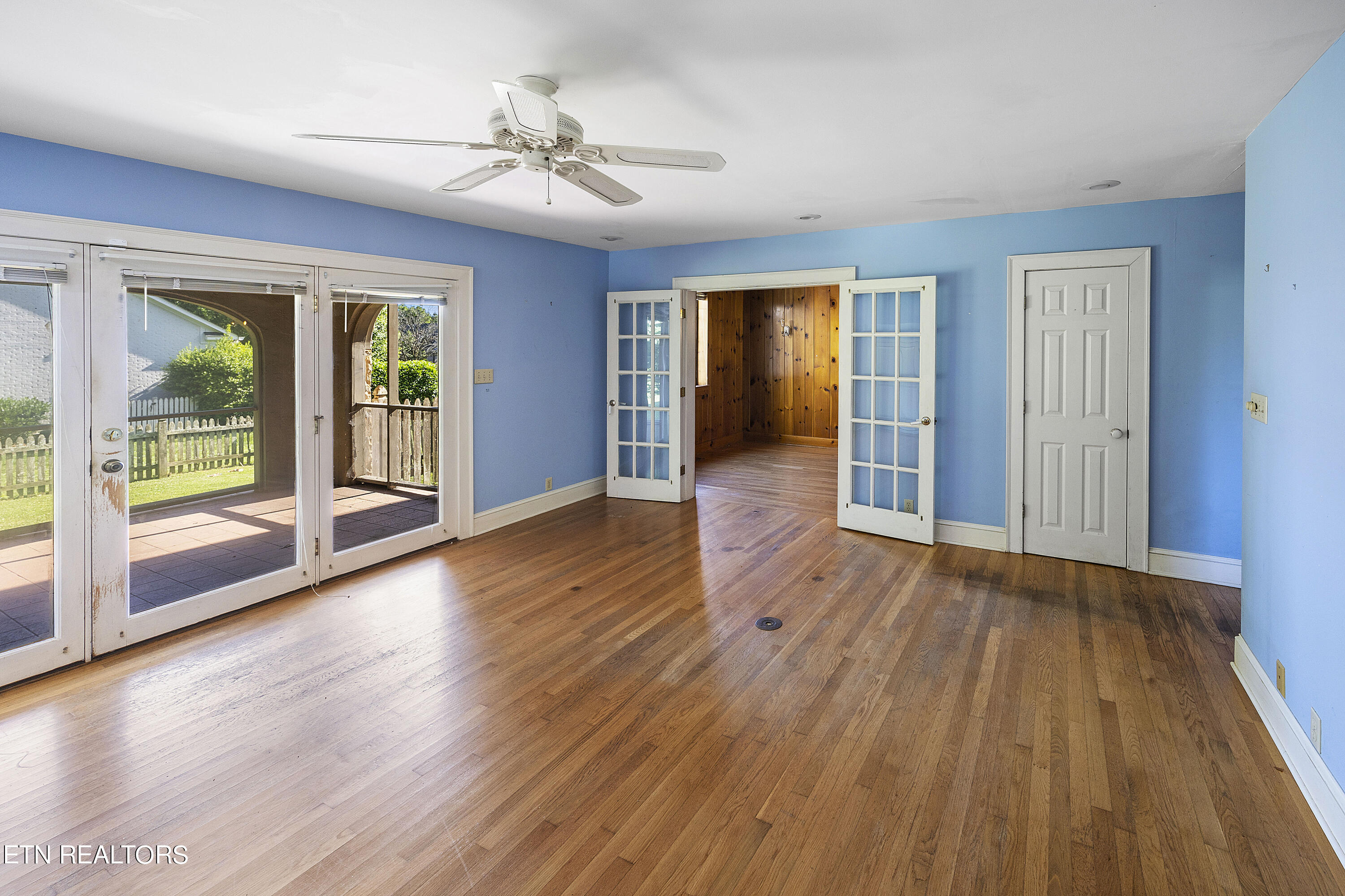 1002 E Nokomis Circle