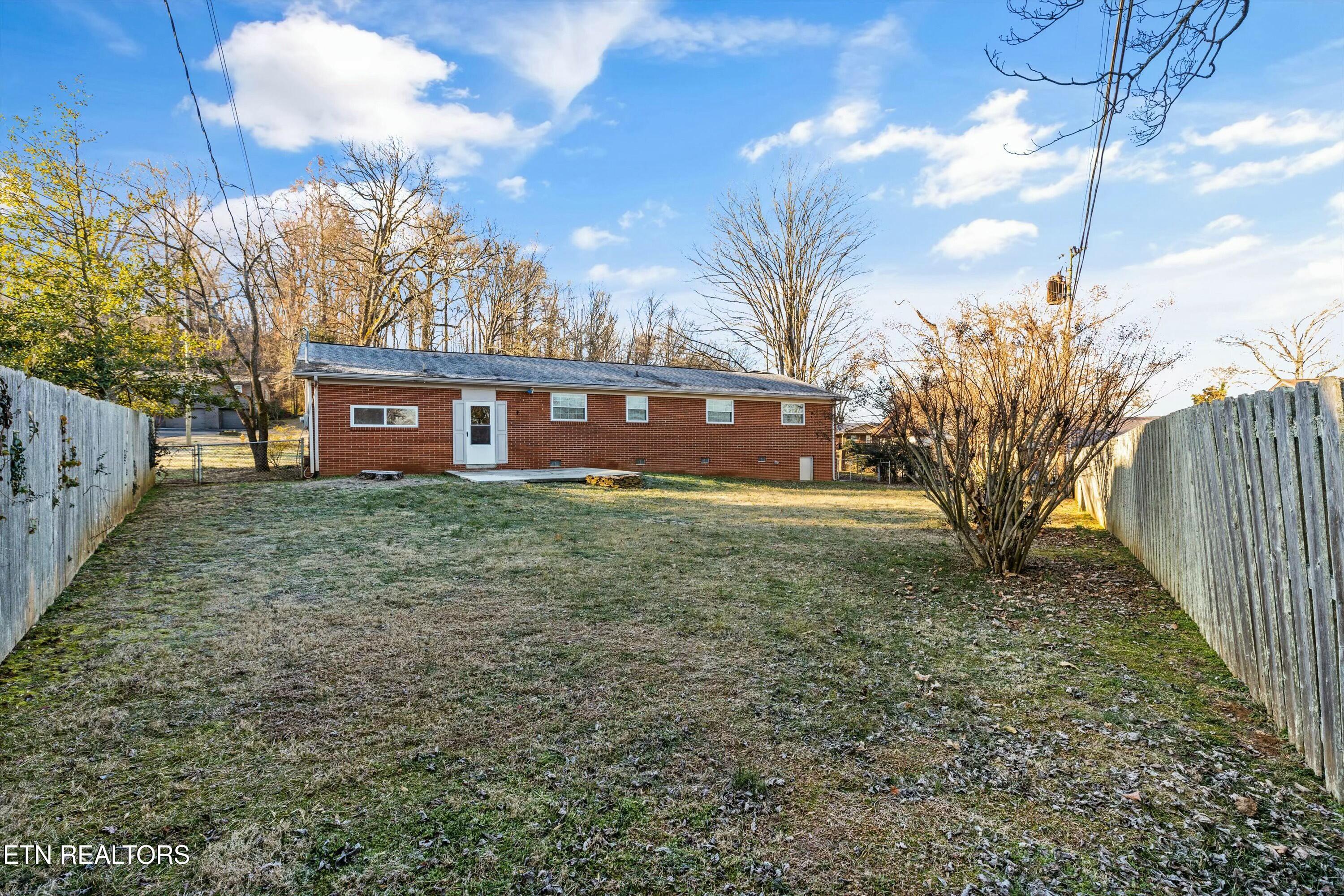 120 Sanwood Rd