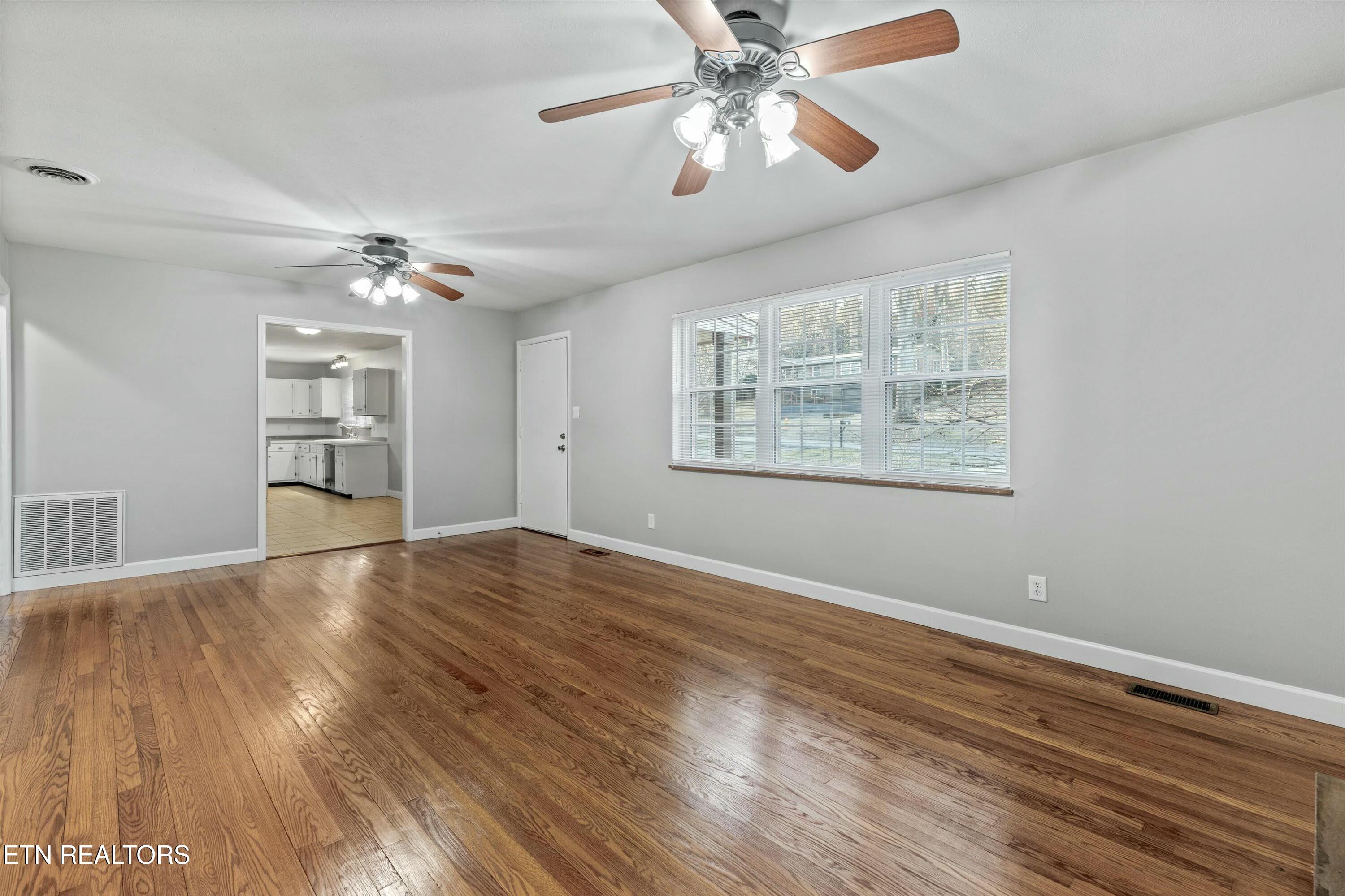 120 Sanwood Rd