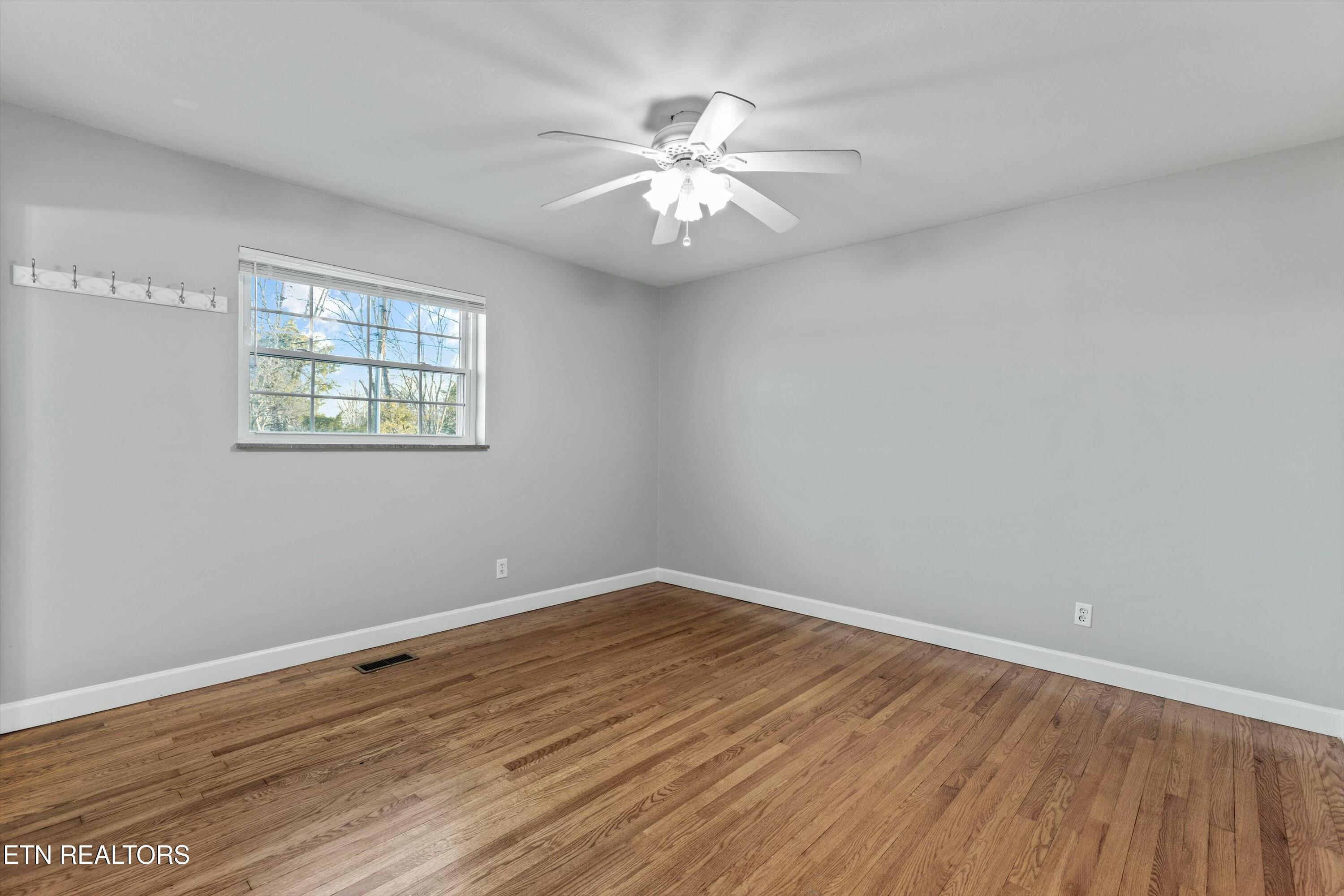120 Sanwood Rd