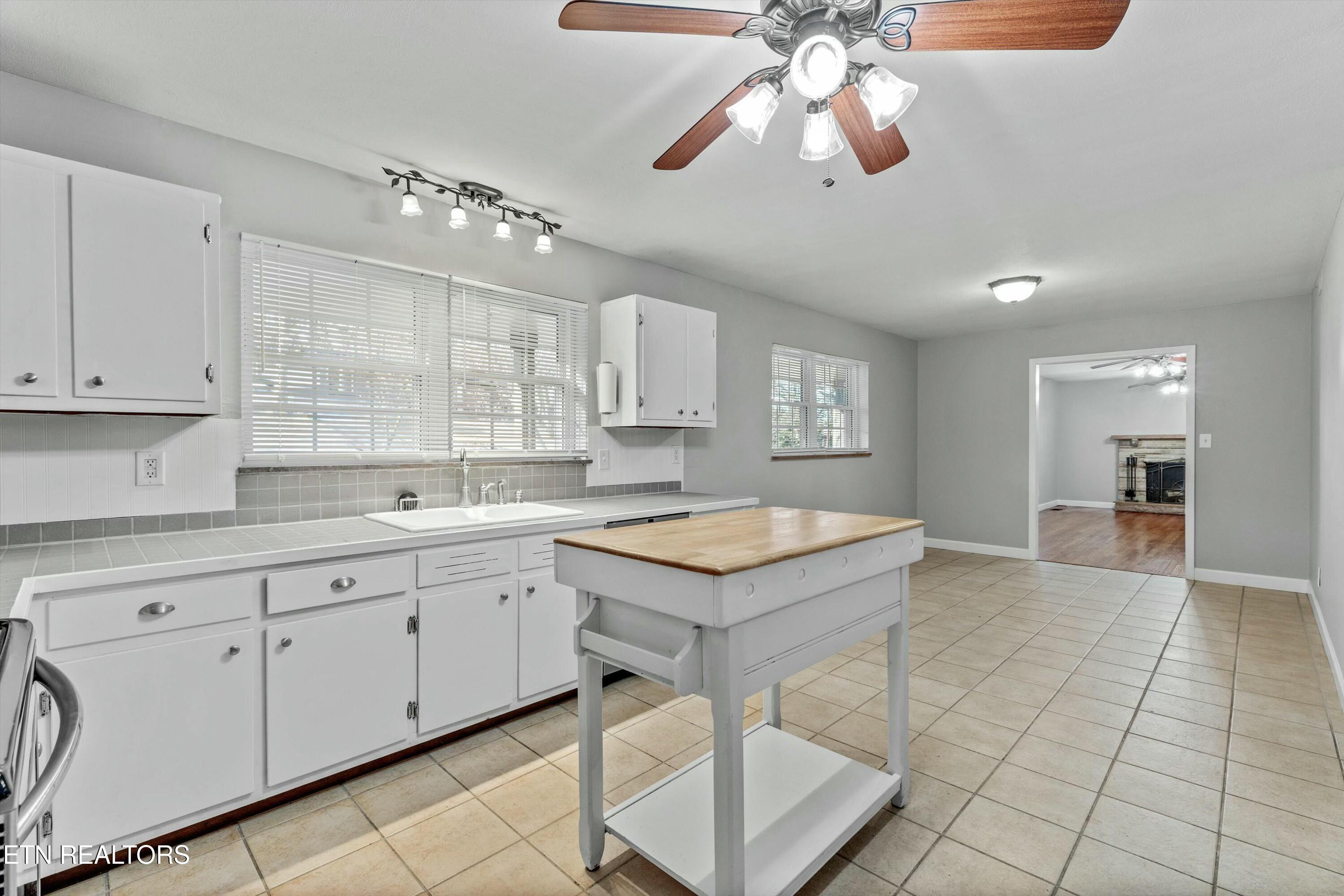 120 Sanwood Rd