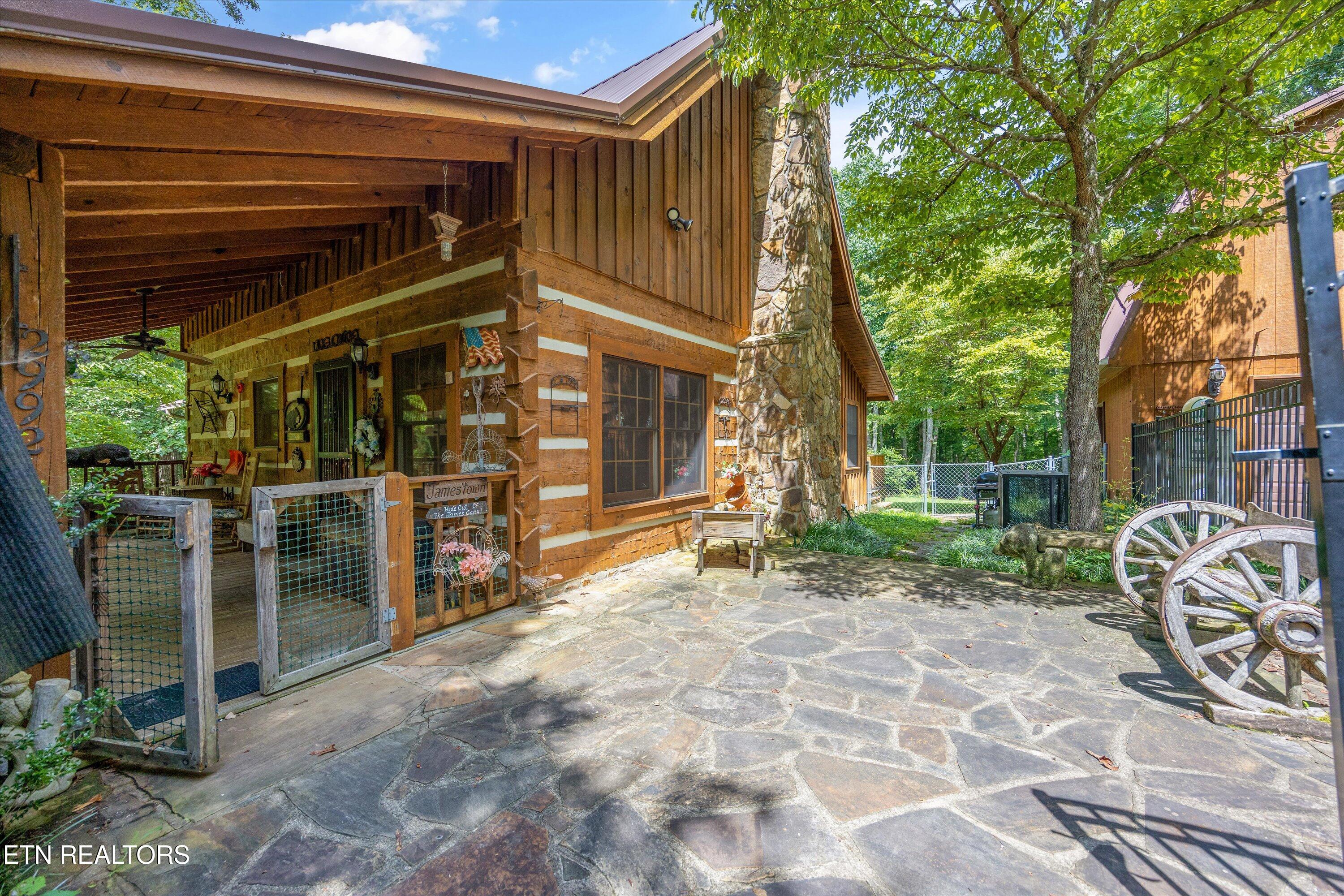 2992 Covemont Rd
