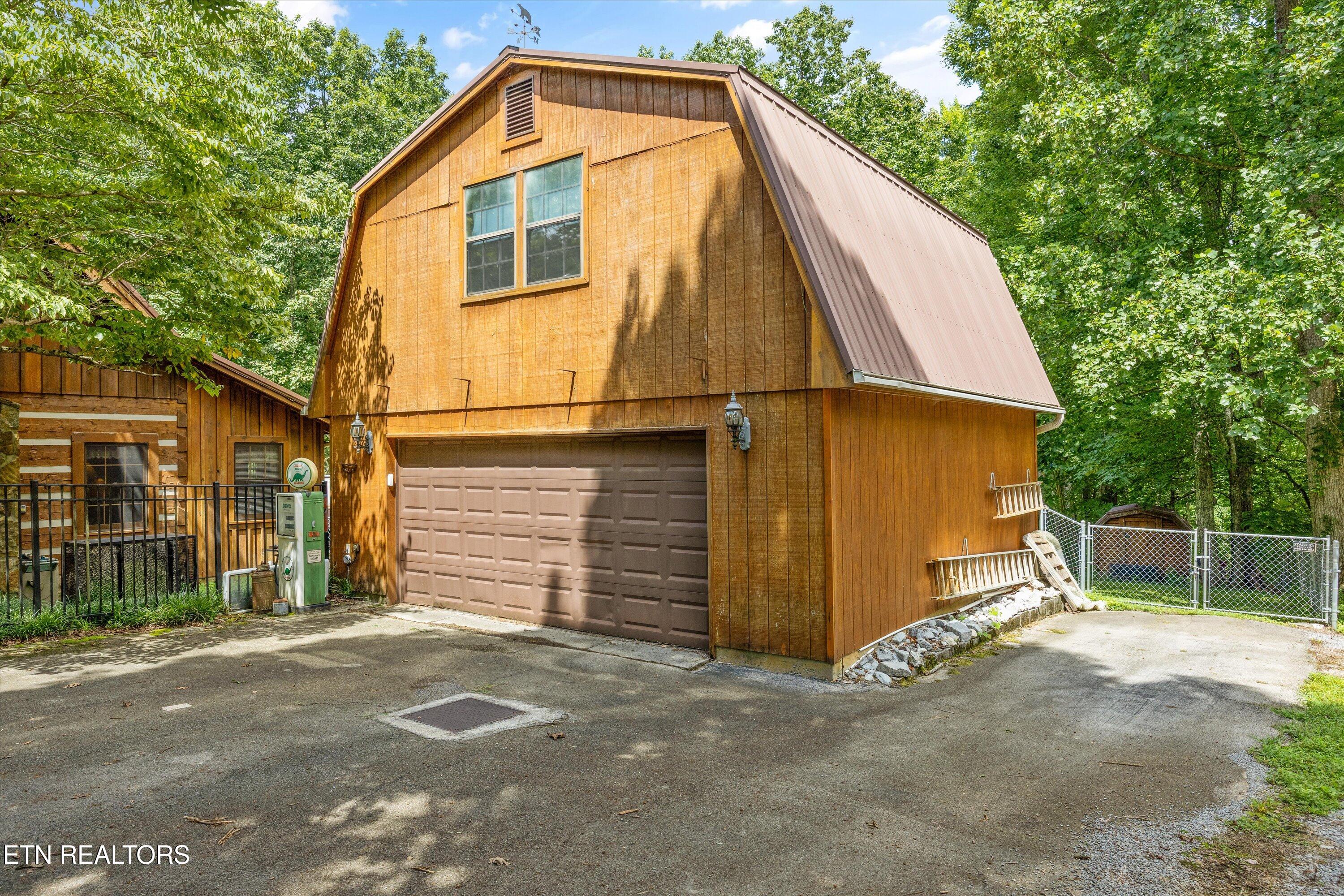 2992 Covemont Rd