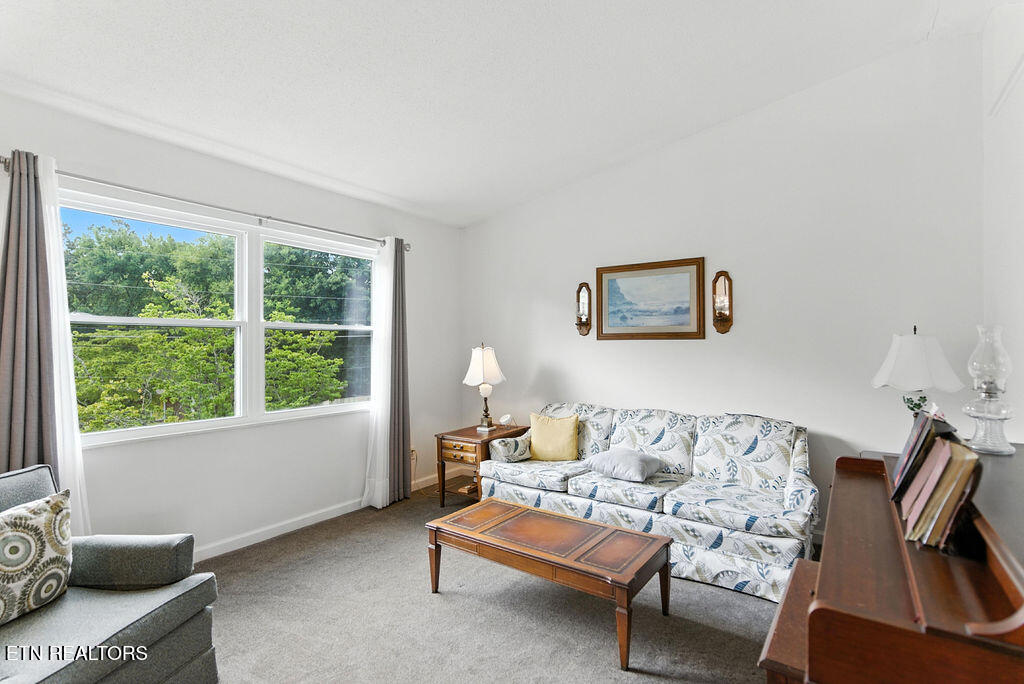 1533 Marconi Drive