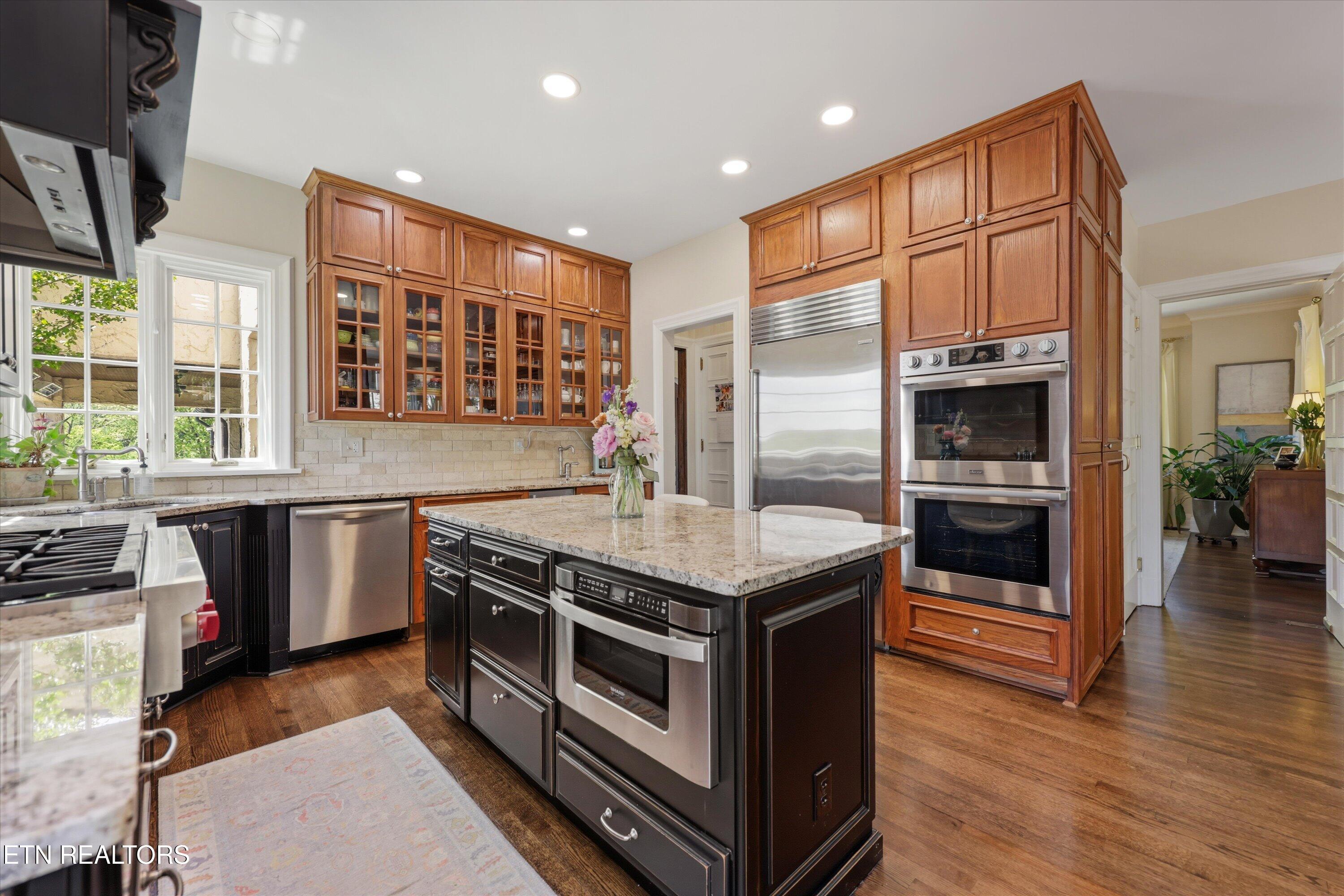 2824 Kingston Pike