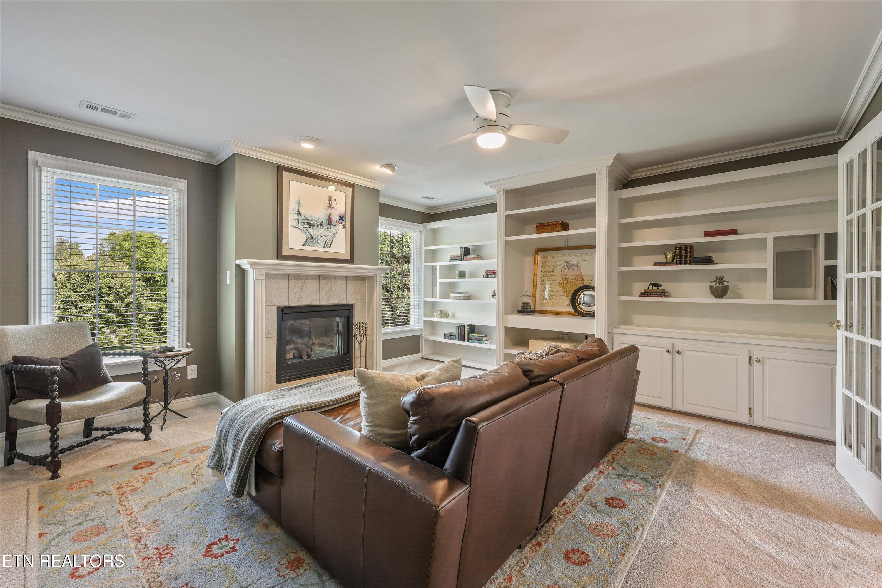 821 Vista Oaks Lane
