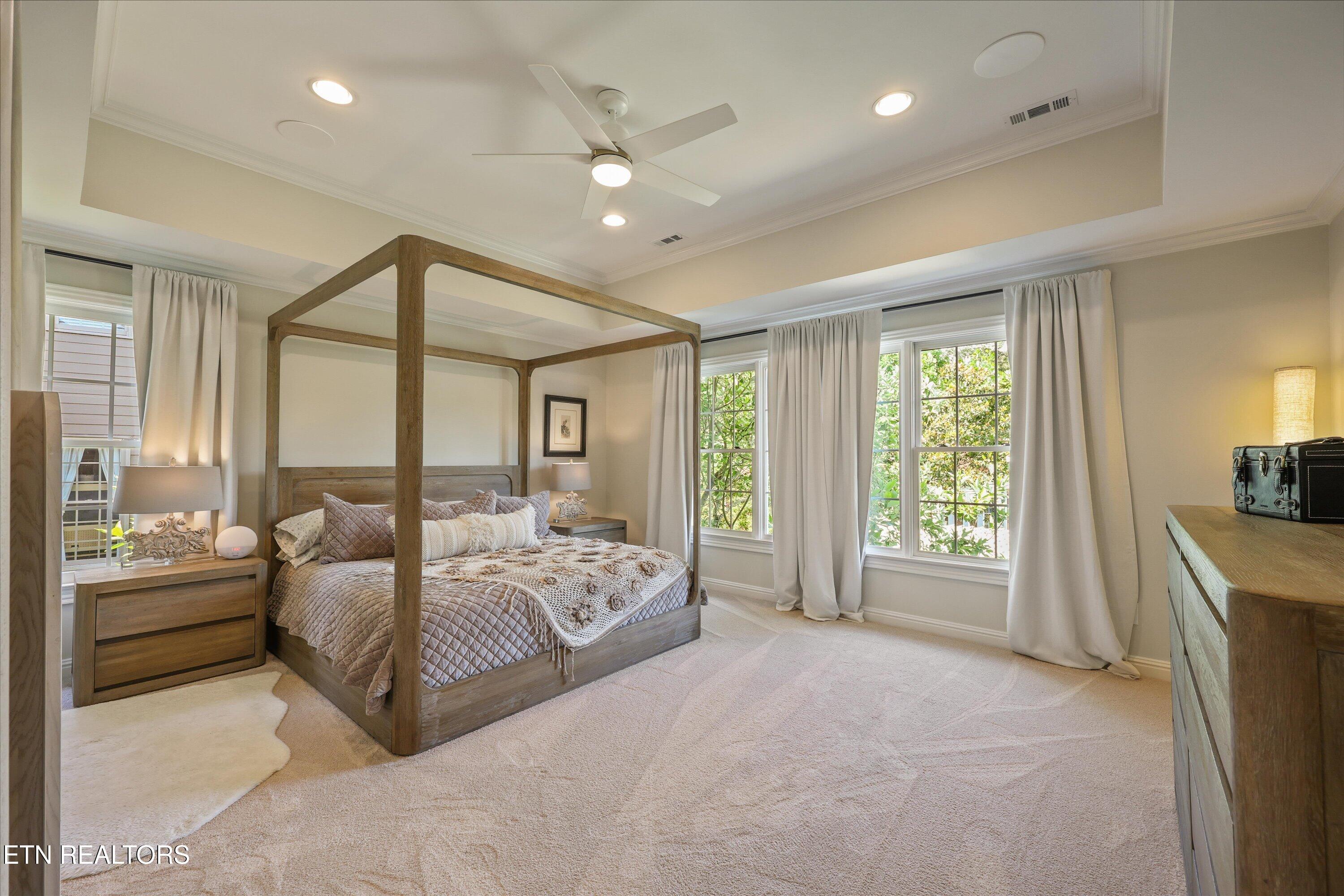 821 Vista Oaks Lane