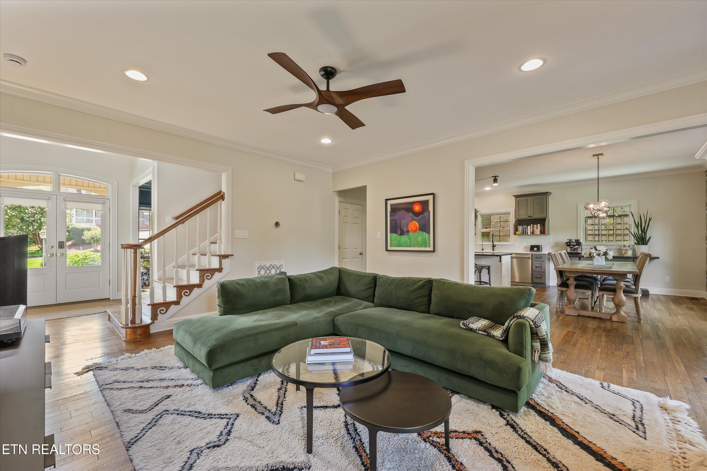 821 Vista Oaks Lane