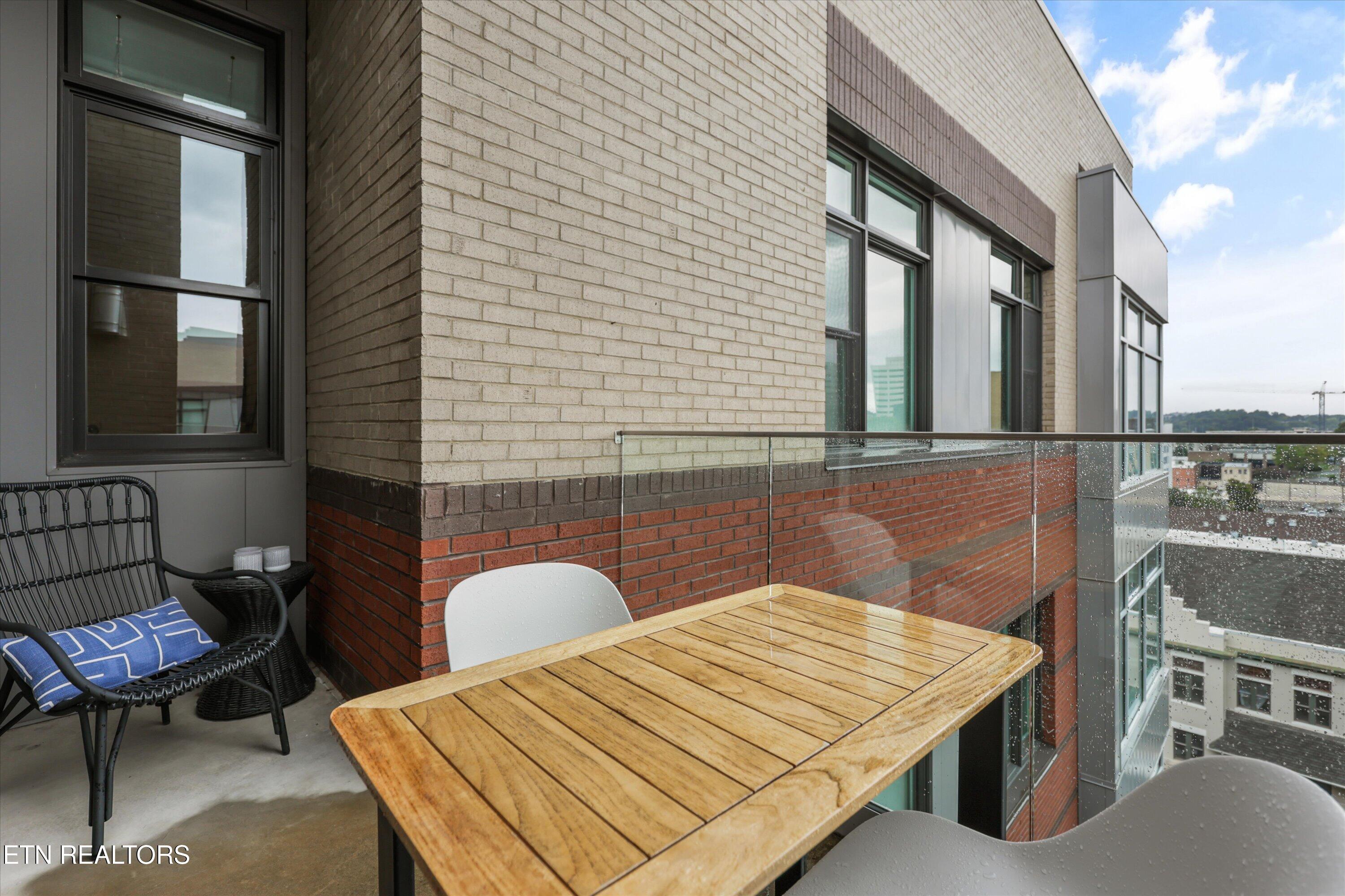 333 W Depot Ave 602