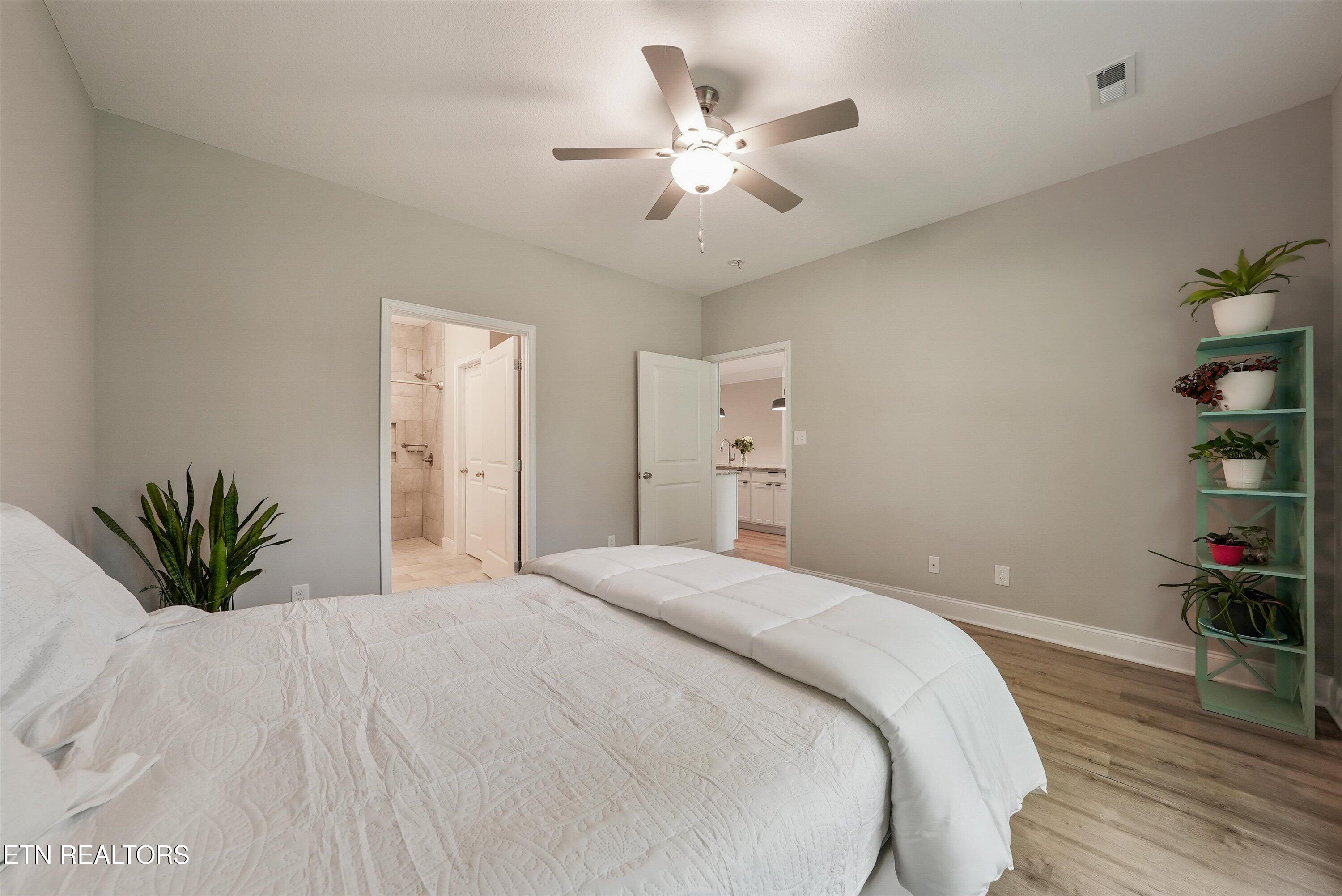 8537 Creek Valley Lane
