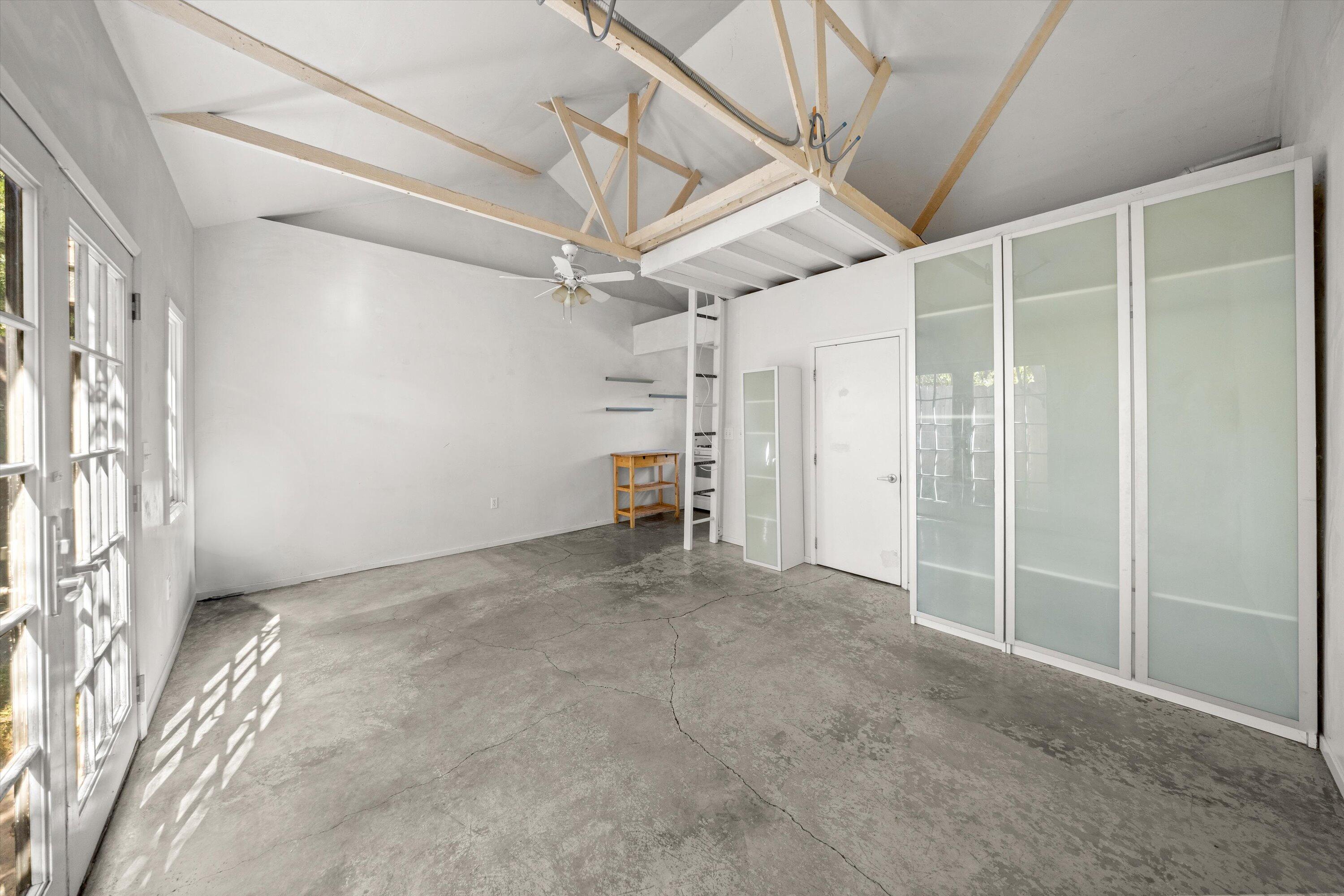 302 N Soledad Street