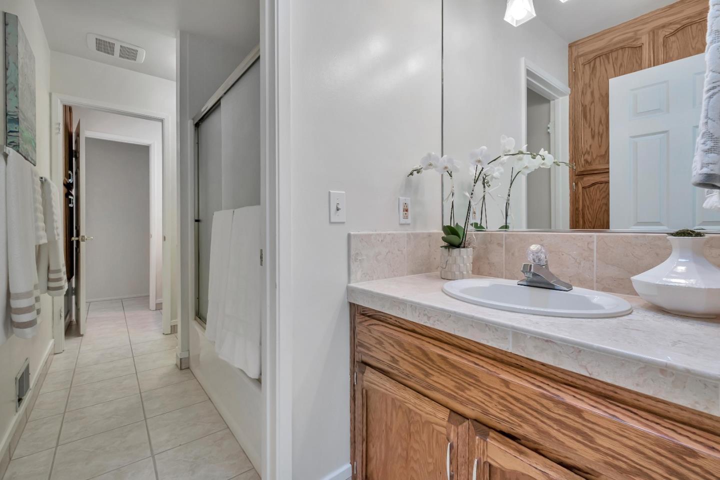 213 Wixon AVE