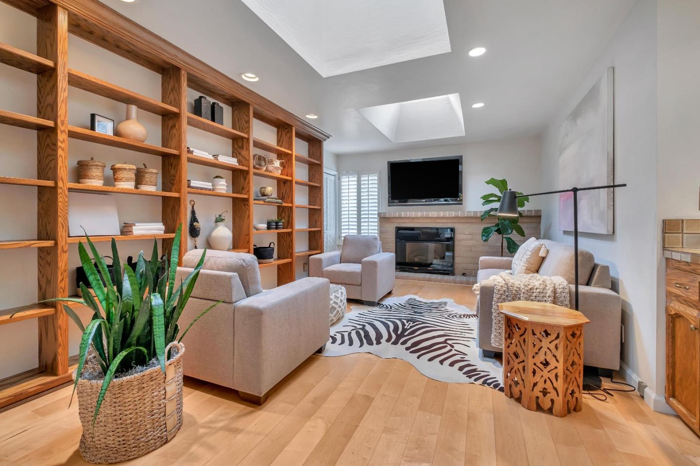 213 Wixon AVE