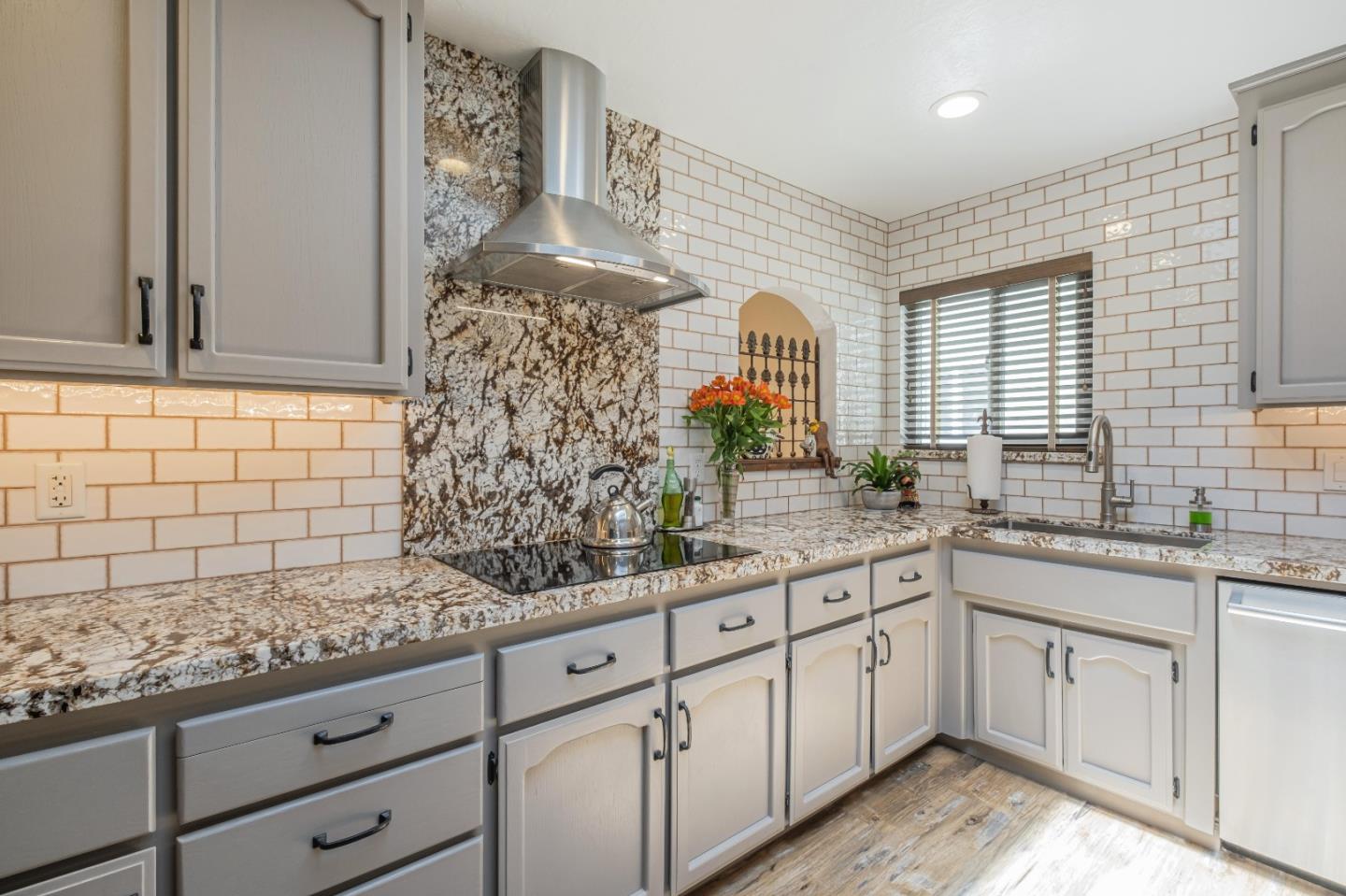 147 Farallon CT