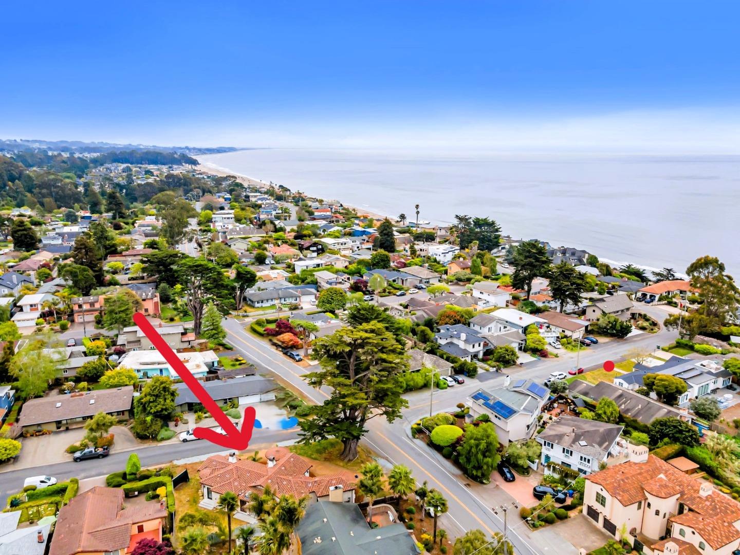 505 Cliff DR