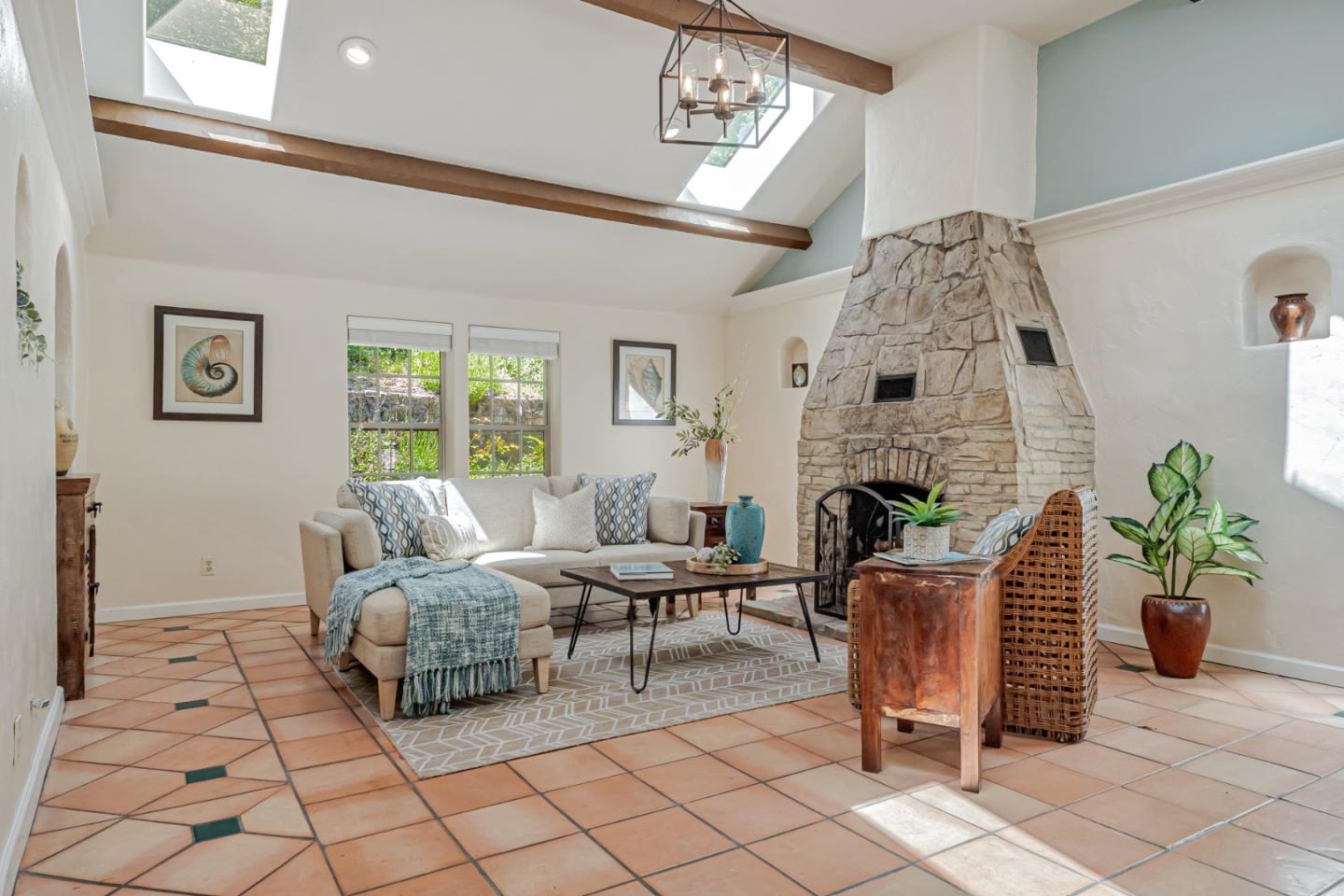 361 Moosehead DR