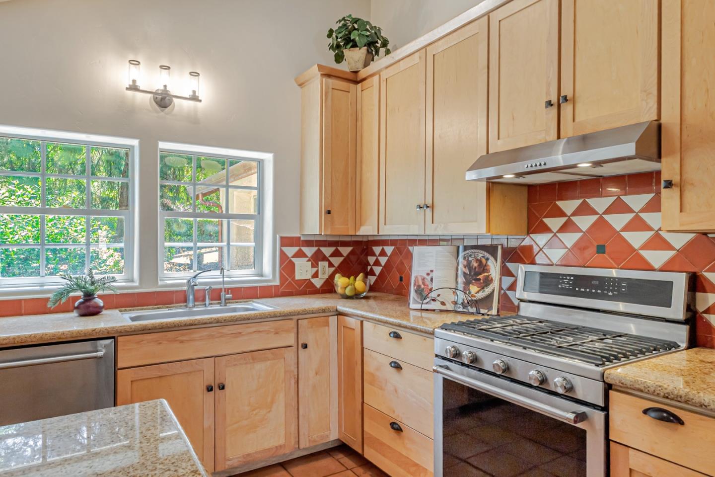 361 Moosehead DR