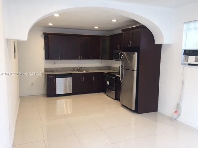 754 NW 61ST