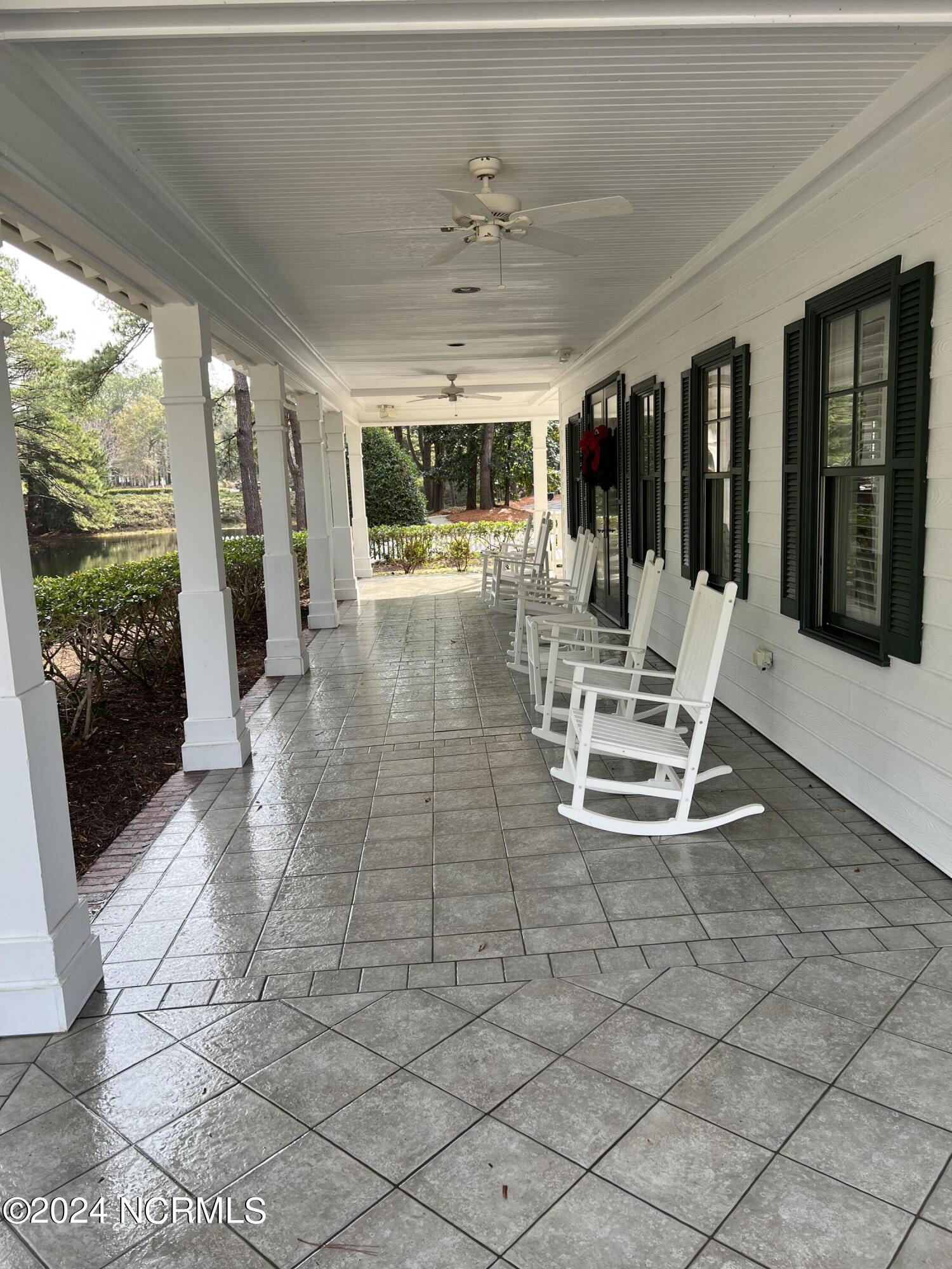 9192 Gates Avenue SW