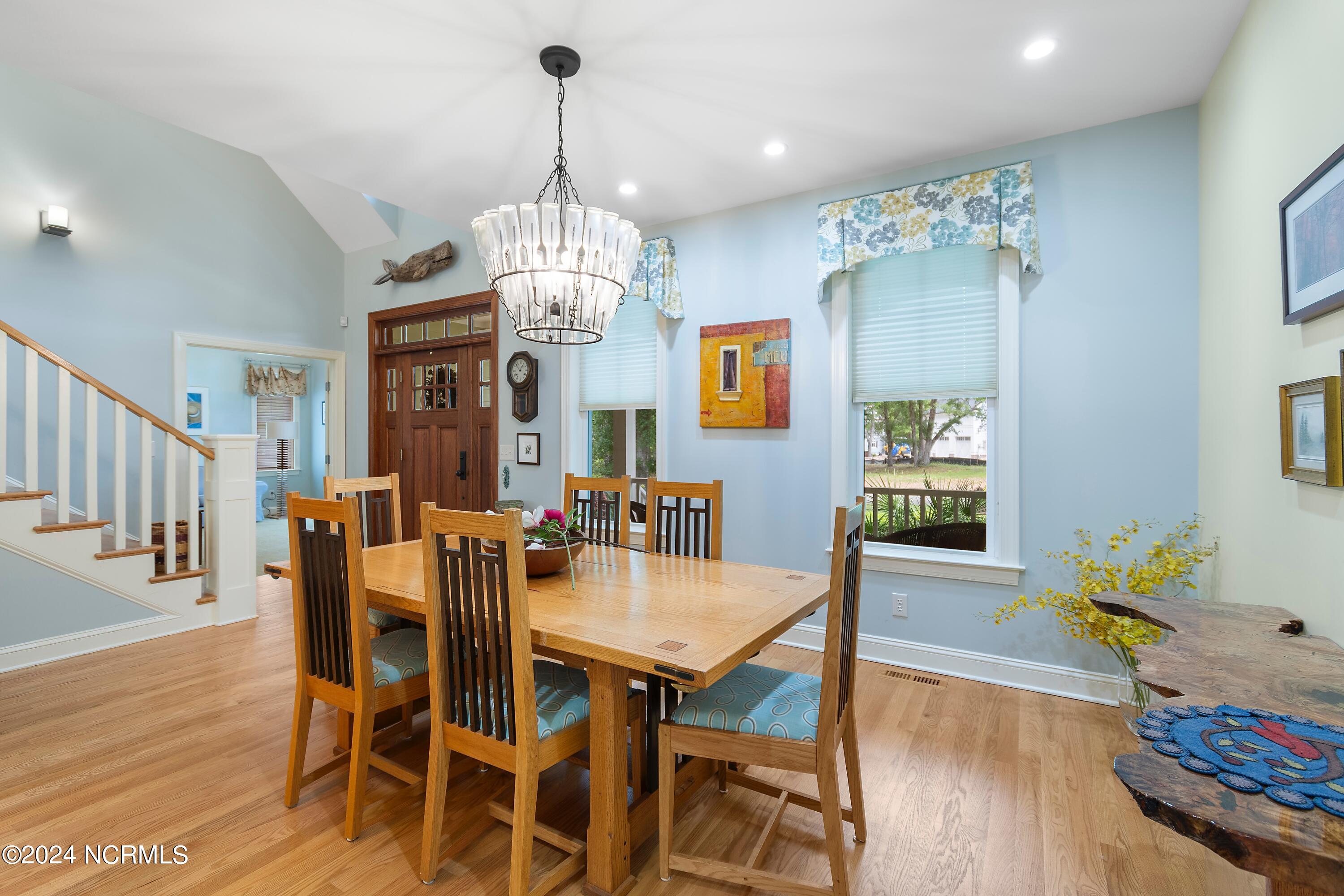 1257 Harbour Gate South SW