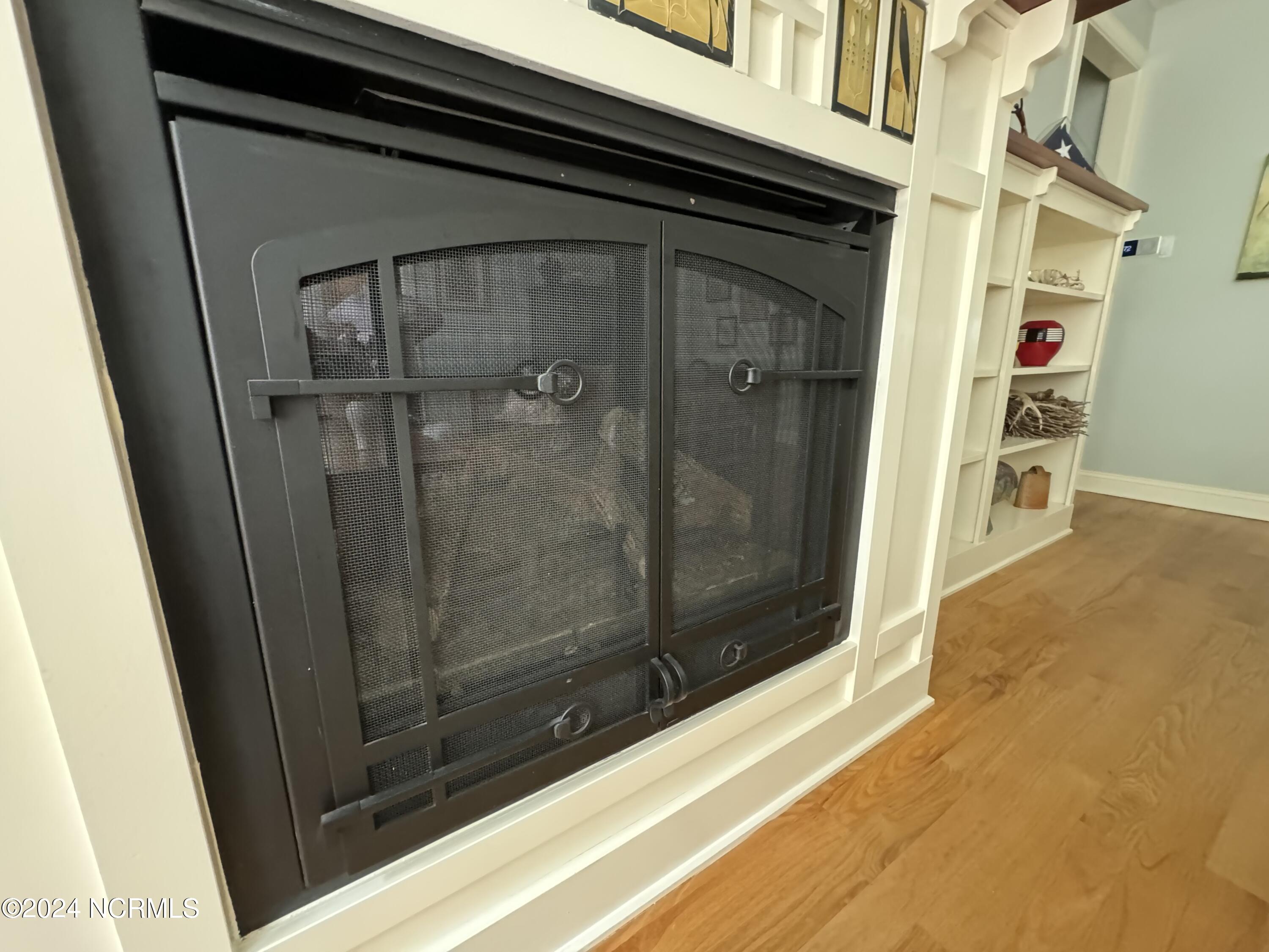 1257 Harbour Gate South SW