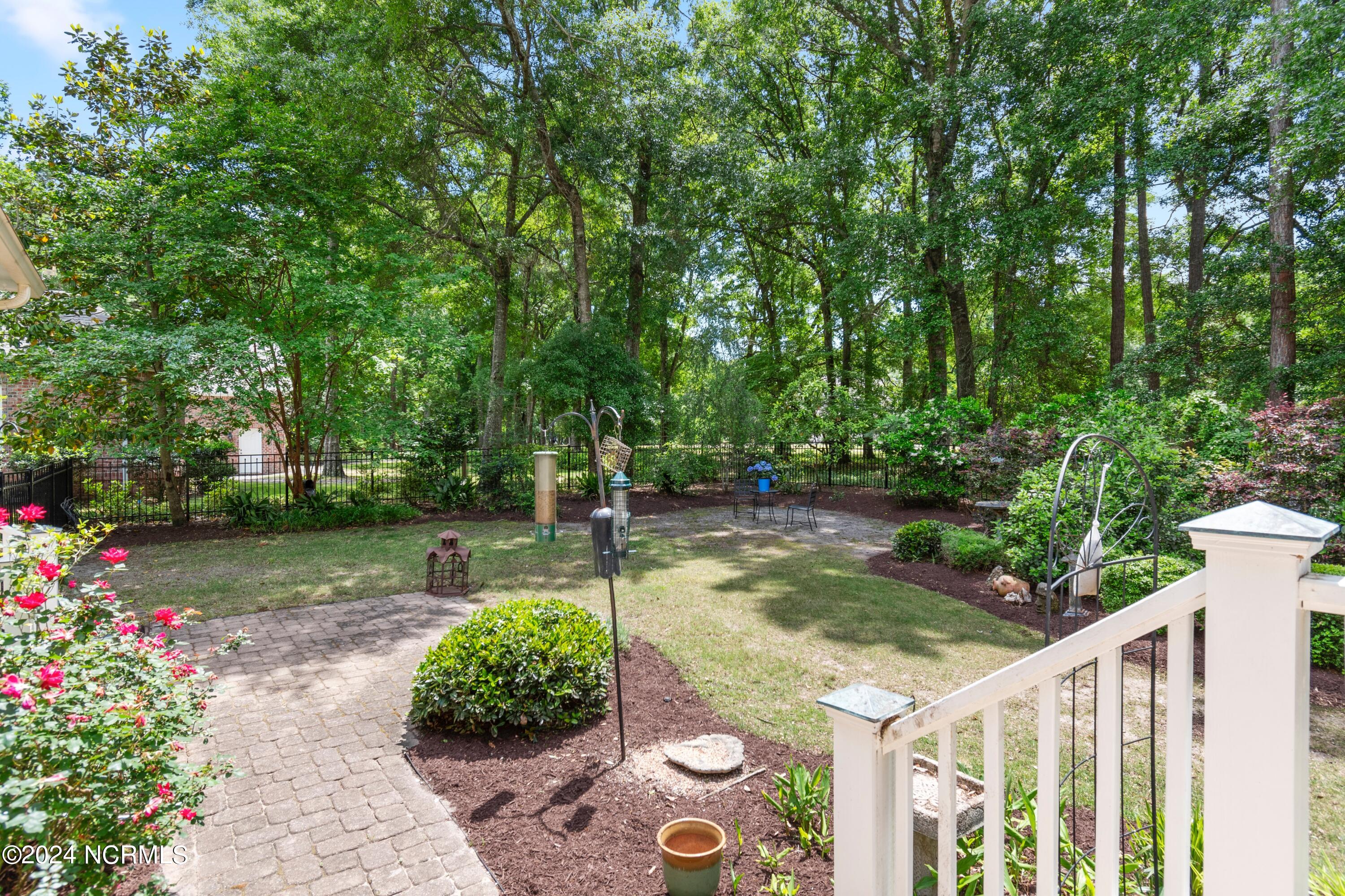 1257 Harbour Gate South SW