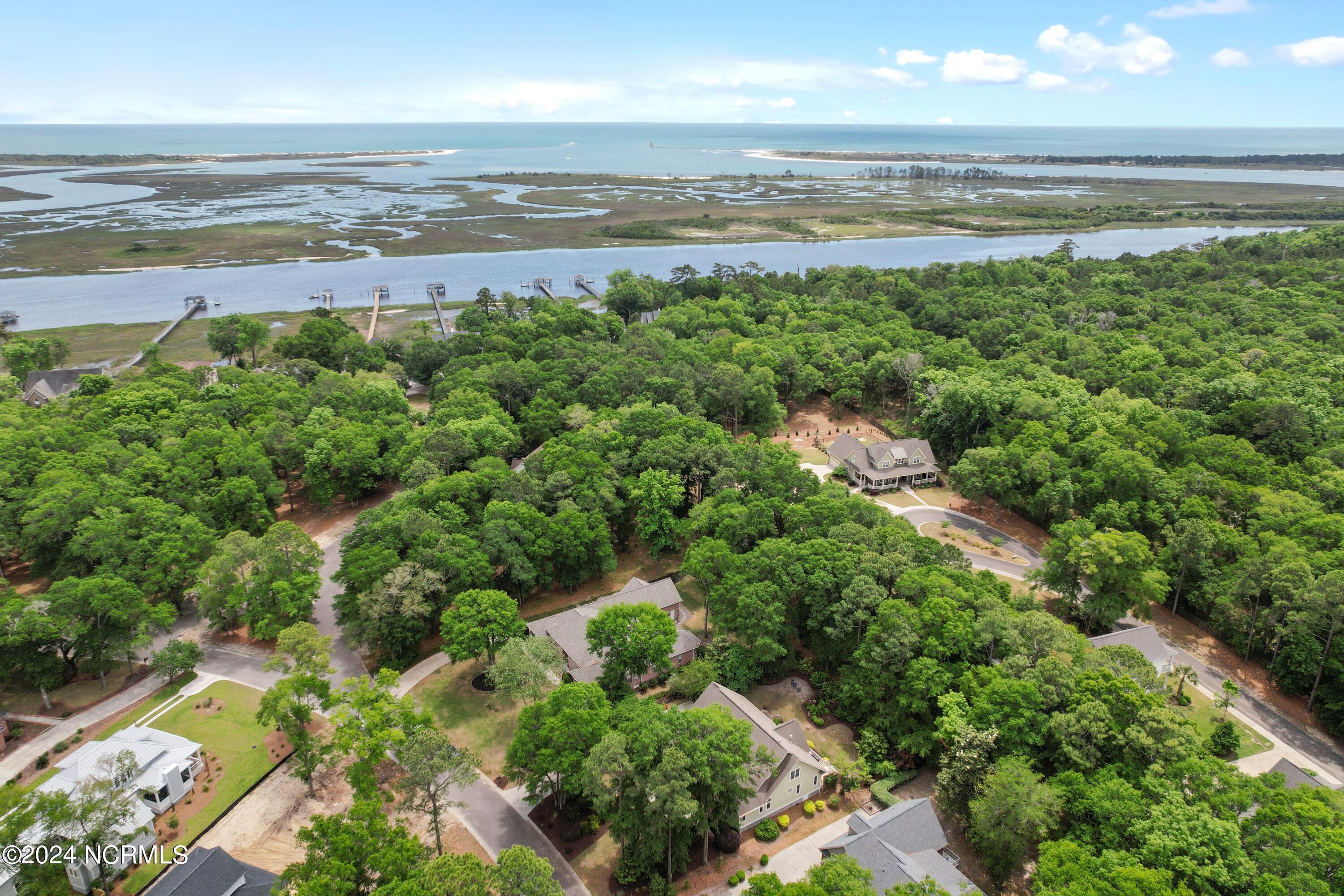 1257 Harbour Gate South SW