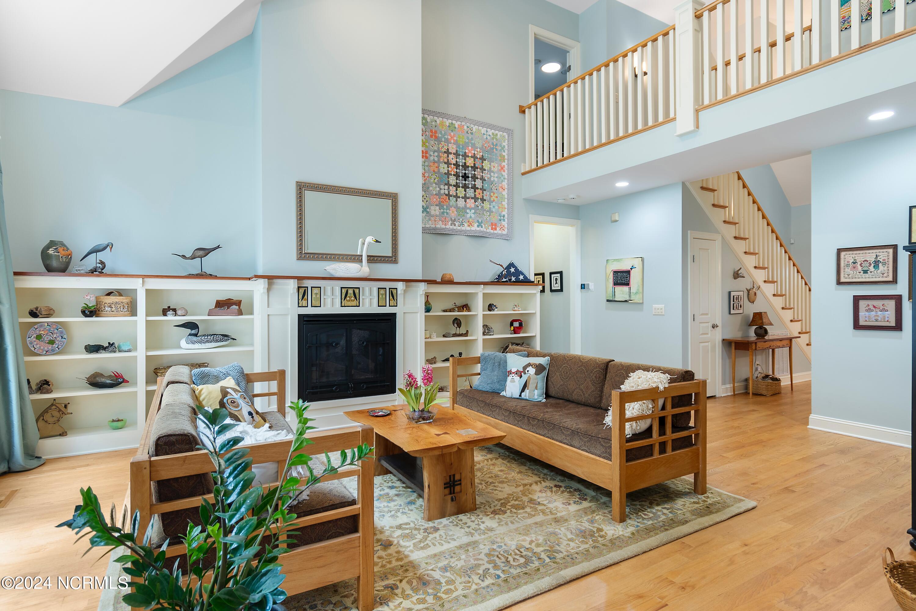 1257 Harbour Gate South SW