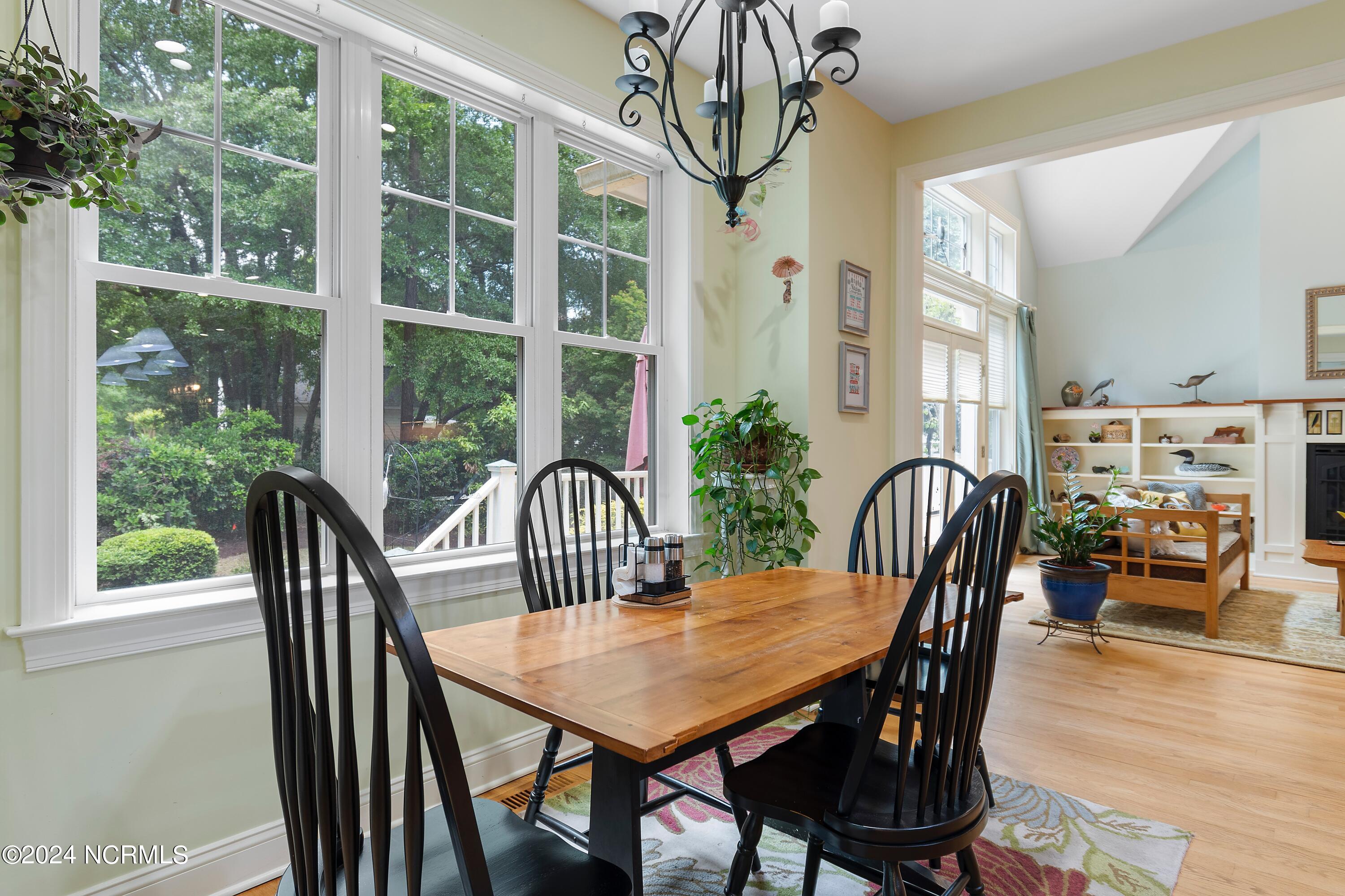 1257 Harbour Gate South SW